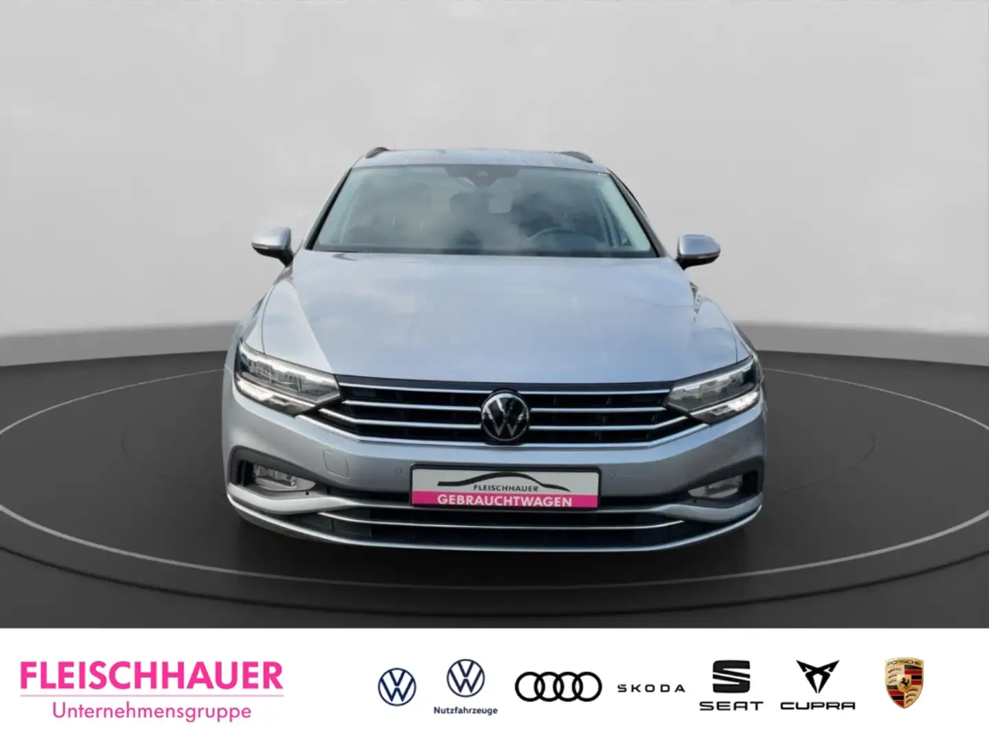 Volkswagen Passat Variant 1.5 TSI DSG AHK-klappbar Navi LED Kurvenlicht ACC Argento - 2