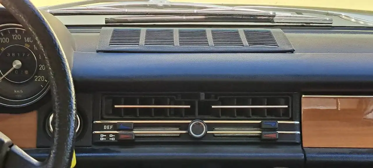 Mercedes-Benz 280 W114 280E, foto 5