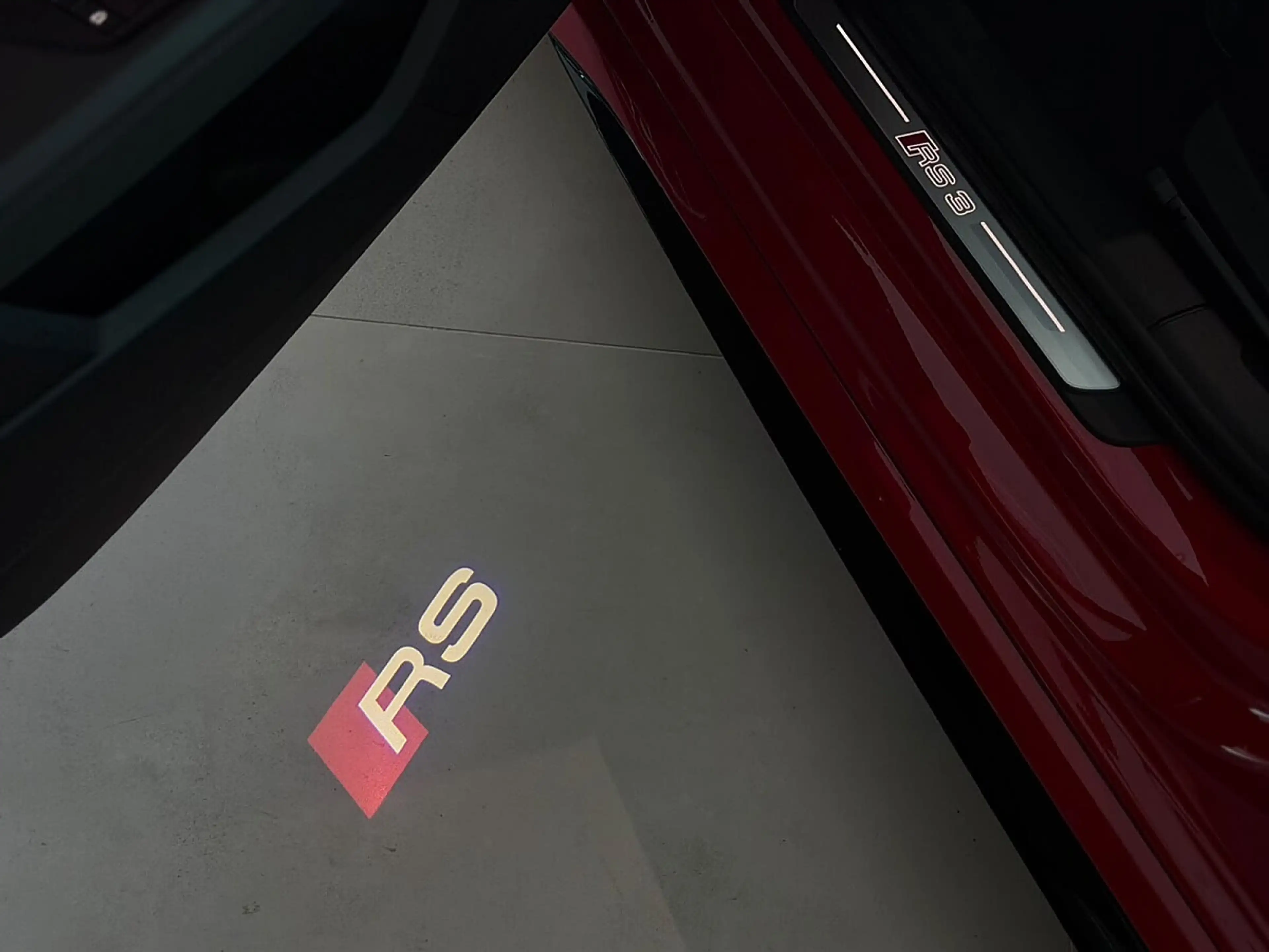Audi RS3 SB TFSI quattro S-tronic *SPORTSITZE*SPORT AUS... — photo 13