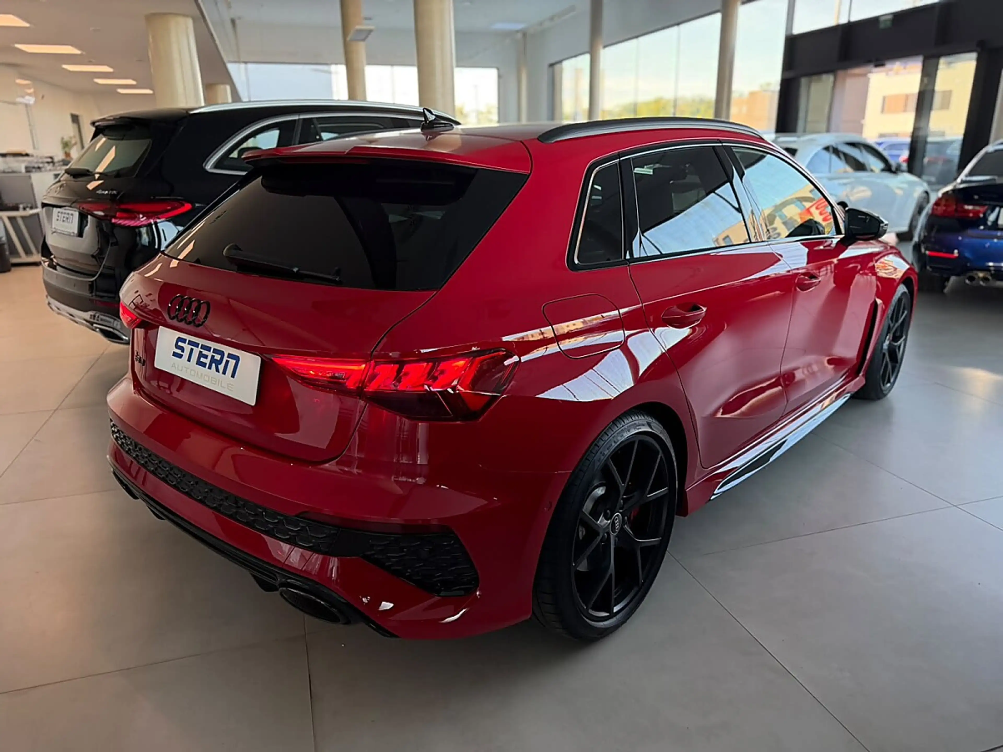 Audi RS3 SB TFSI quattro S-tronic *SPORTSITZE*SPORT AUS... — photo 3