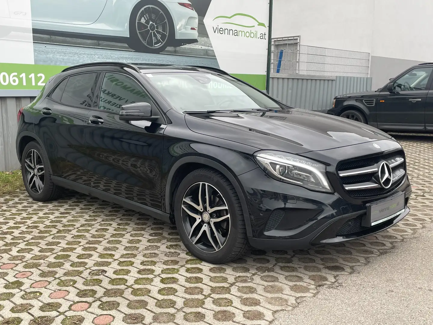 Mercedes-Benz GLA 220 CDI 4MATIC Aut. * TOP Ausstattung * Zwart - 1