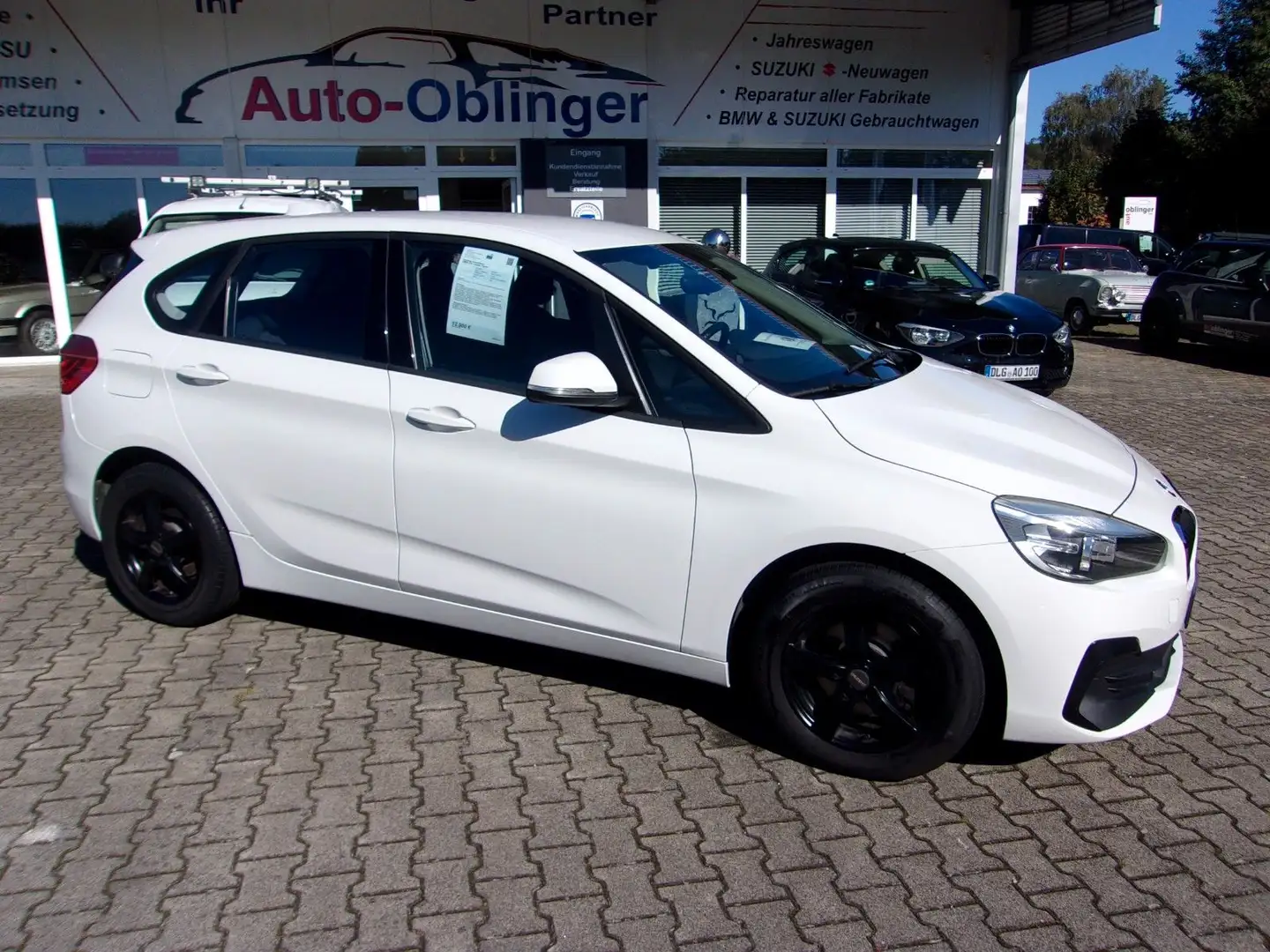 BMW 218 218  i Active Tourer Weiß - 2