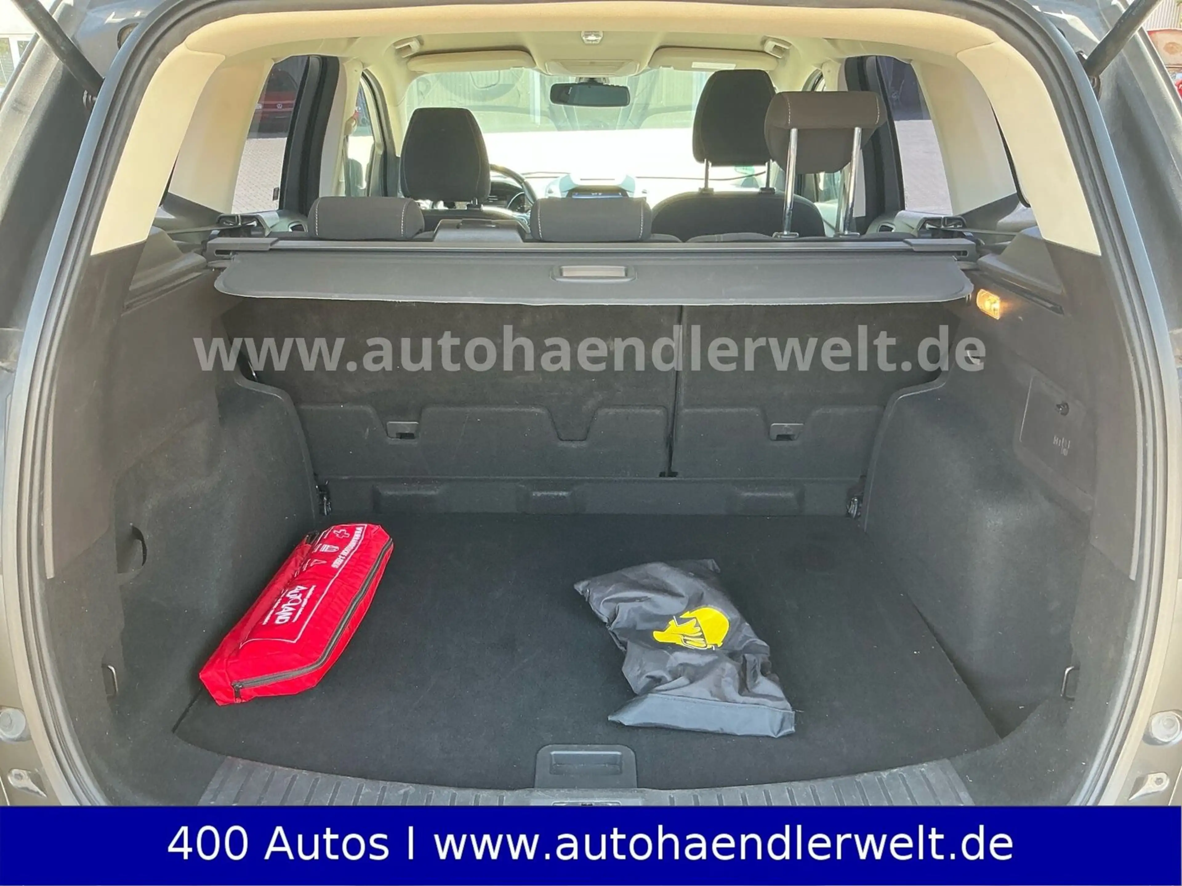 Ford Kuga 1.5 EB 4x4 AT AAC Xenon PDC SHZ 182PS — photo 8