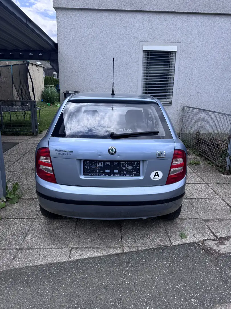 Skoda Fabia 1.4 Blau - 2