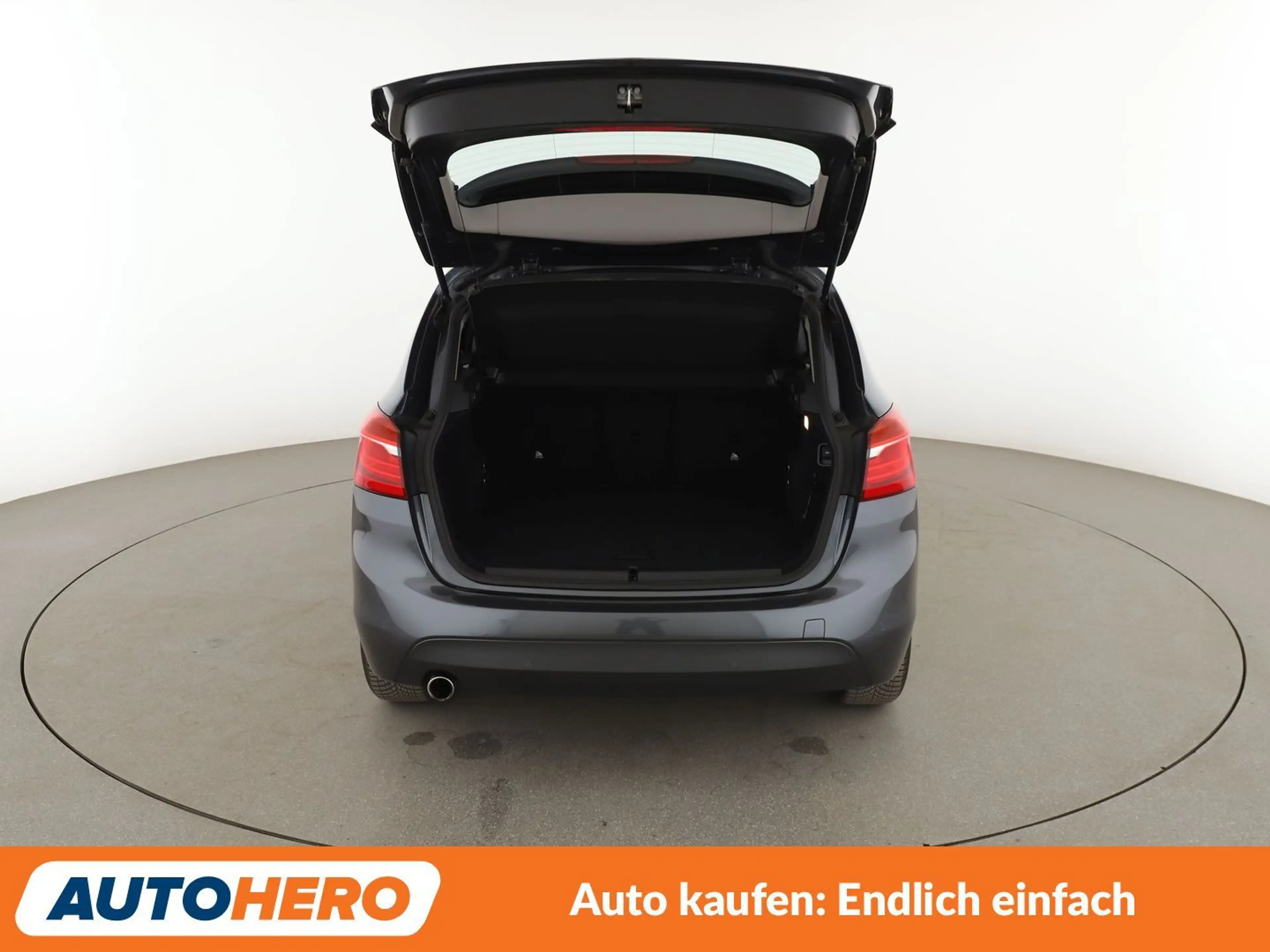 BMW 214 214d Active Tourer Advantage *NAVI*CAM*TEMPO*SHZ* — photo 12