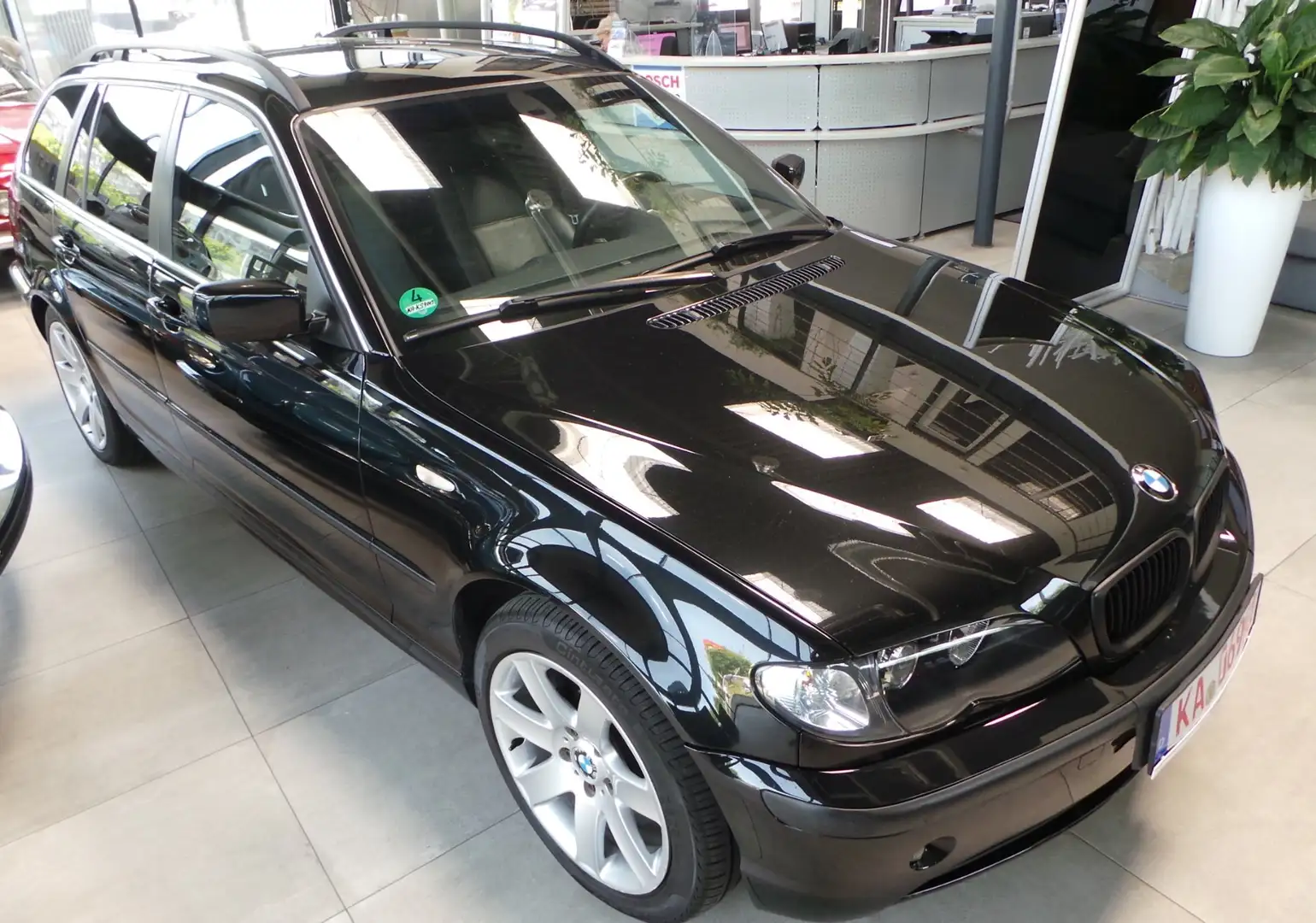 BMW 318 3er Touring 318i touring Schwarz - 2