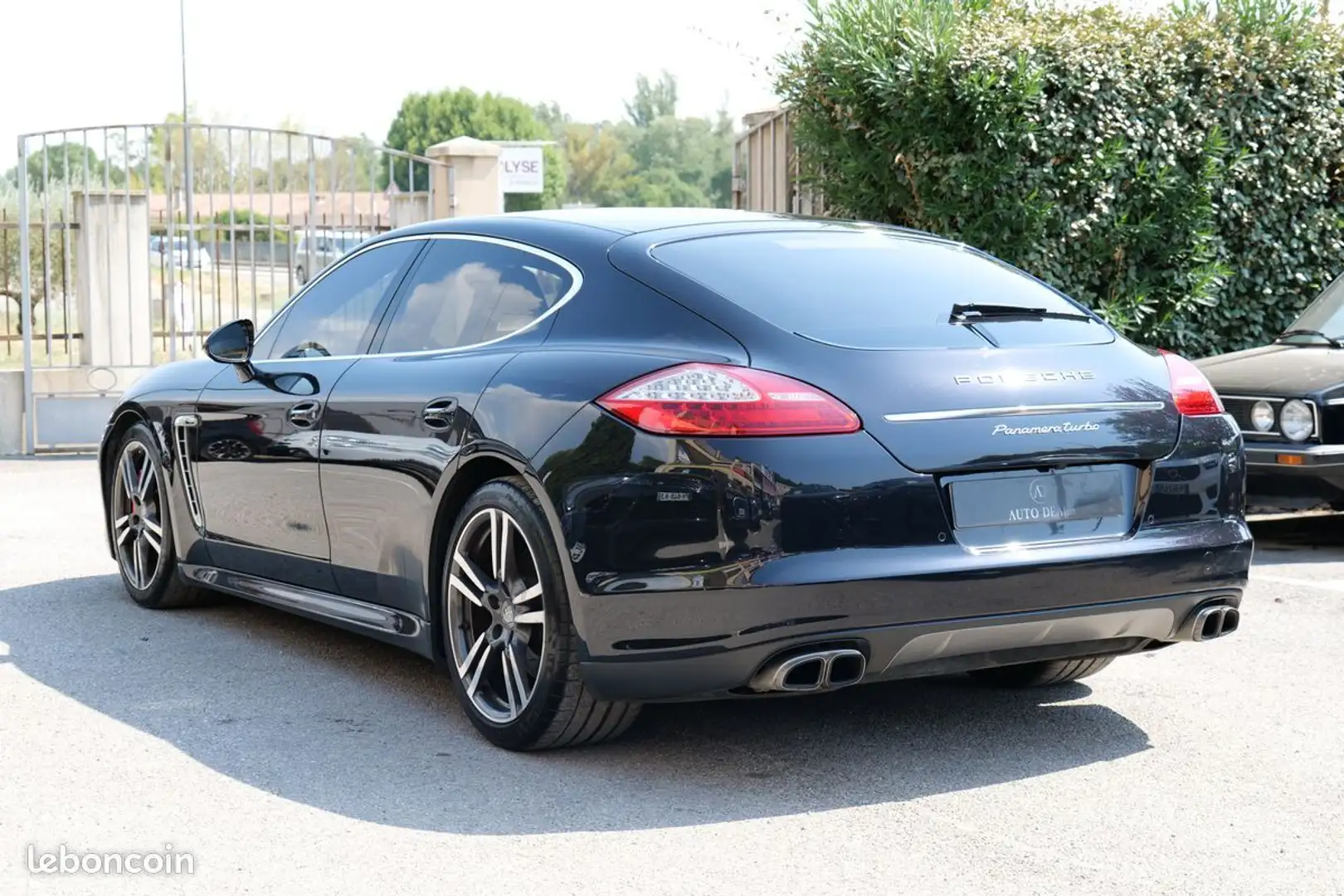 Porsche Panamera 4.8 v8 500 turbo Noir - 2