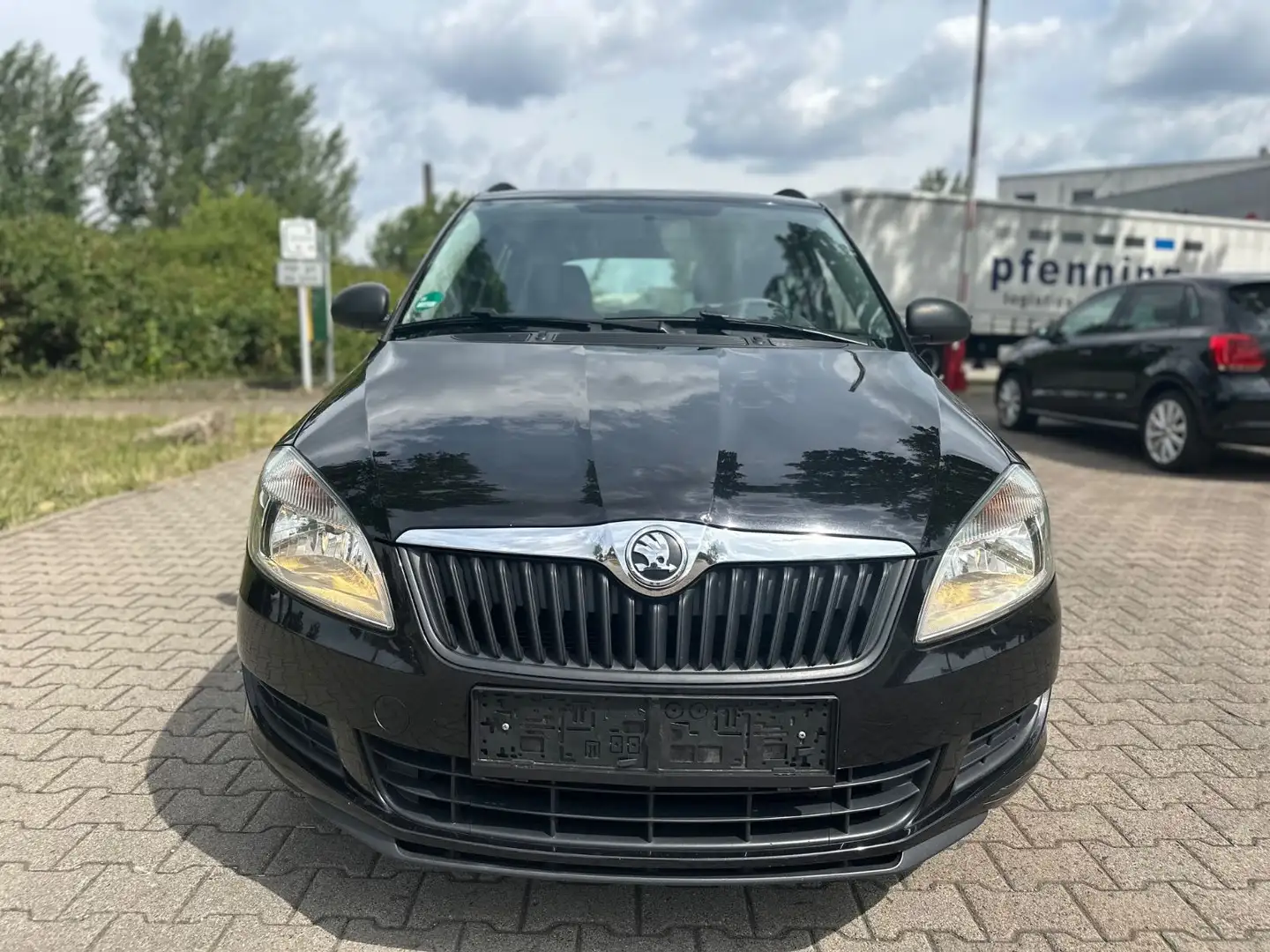 Skoda Fabia Combi Cool Edition*TÜV NEU* Schwarz - 2