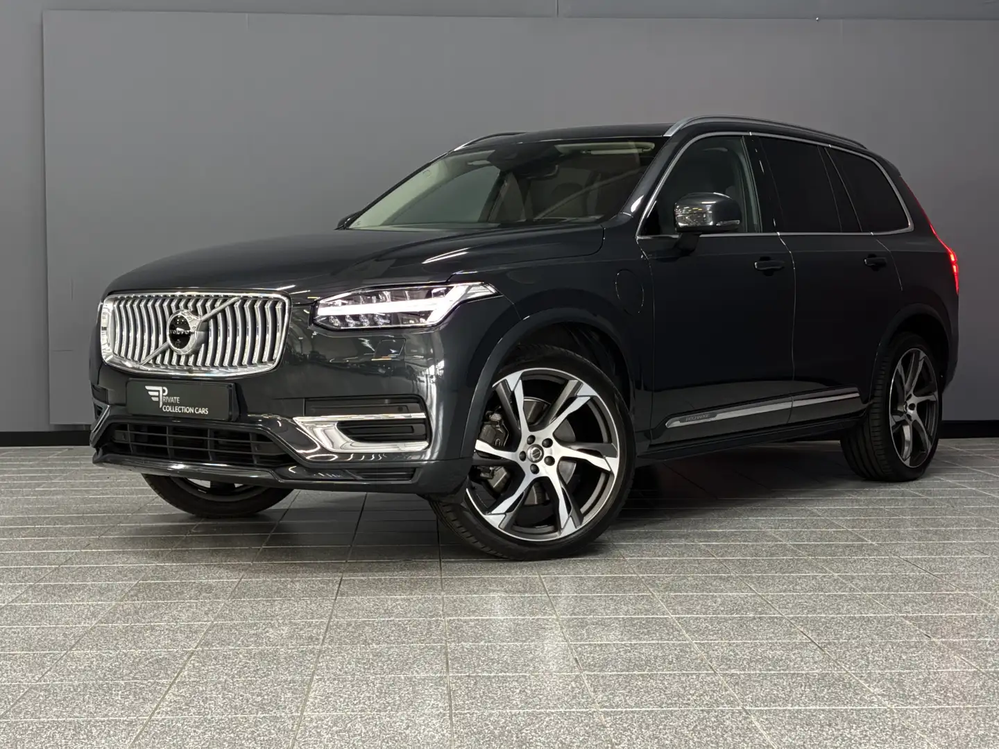 Volvo XC90 2.0 T8 Twin Engine AWD Momentum Pro Leder|360Camer Gris - 1