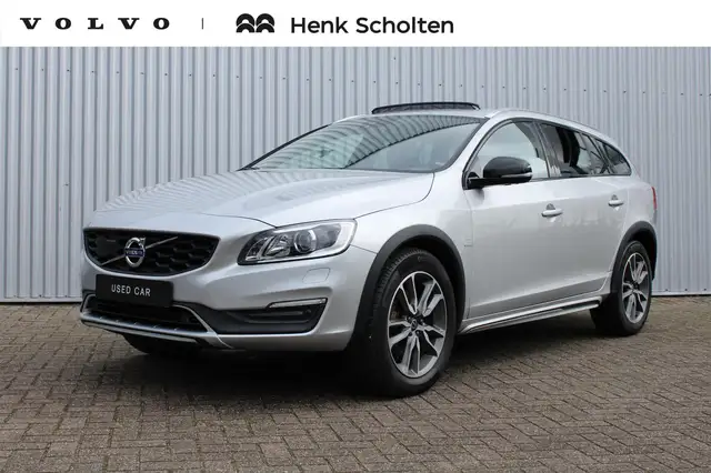 Volvo V60 Cross Country T5 Automaat Polar+ Luxury | Afneembare Trekhaak |
