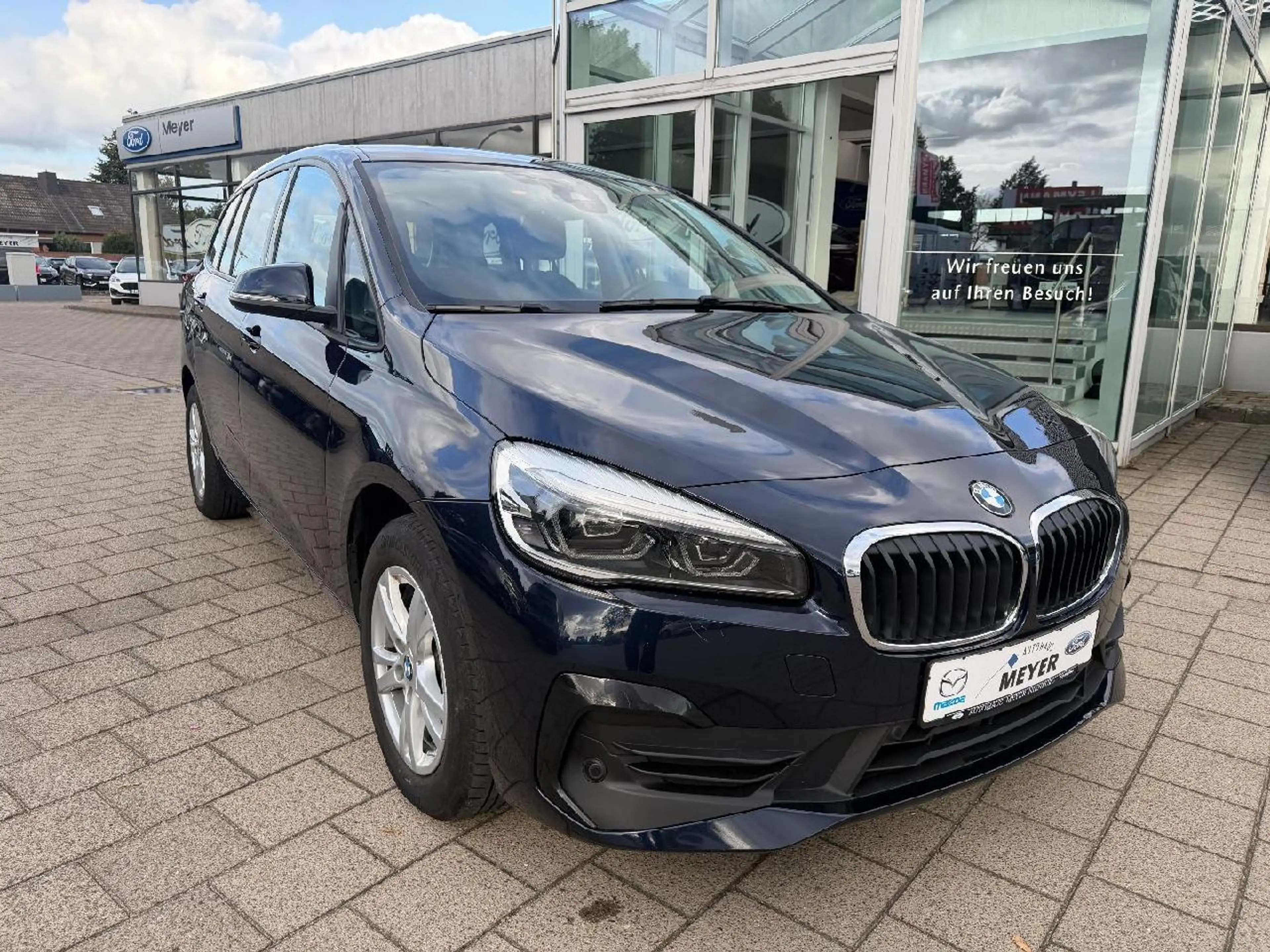BMW 216 216 i Advantage
