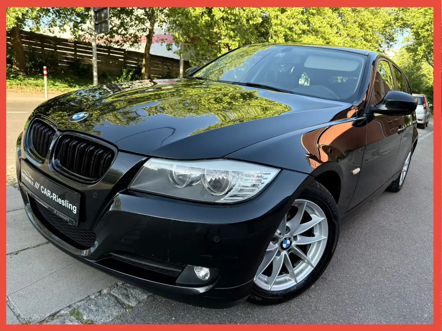 BMW 320 d EfficientDynamics Editio/NAVI/LEDER/PDC Schwarz - 1