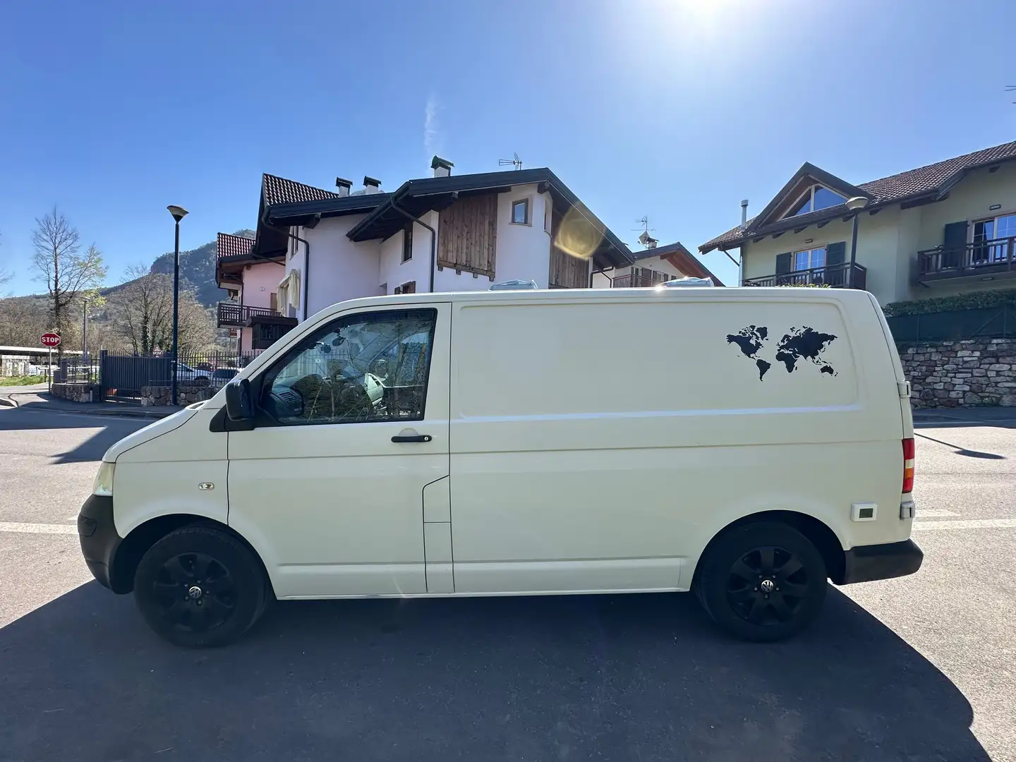 Volkswagen T5 Transporter 1.9 TDI Bianco - 2