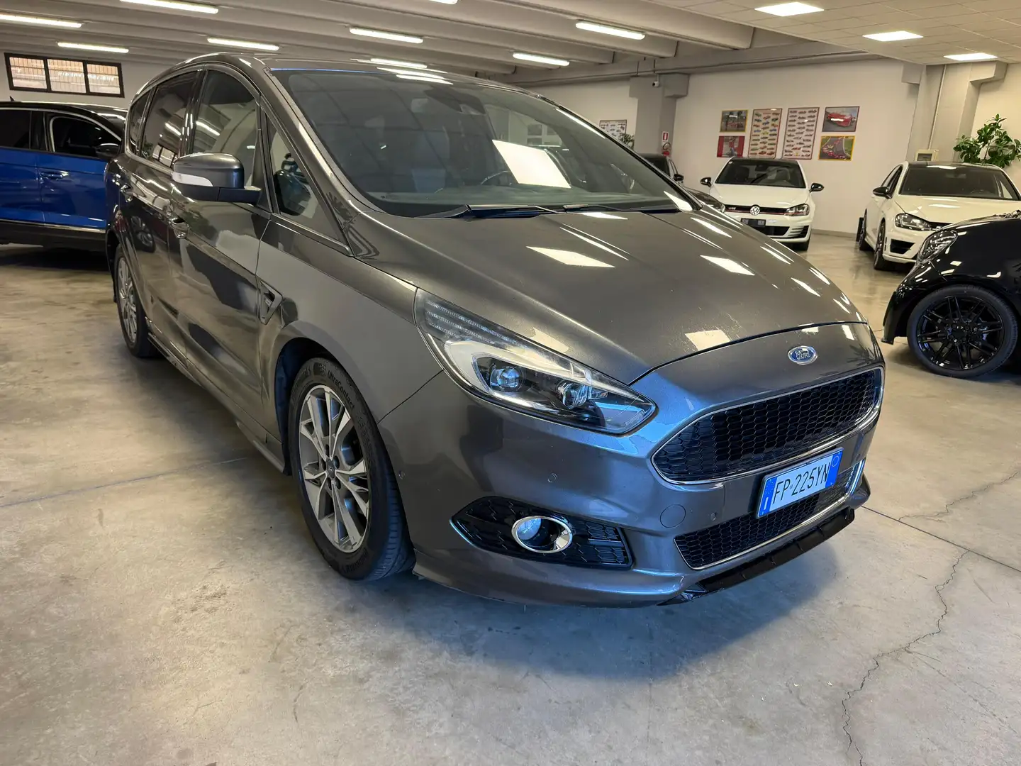 Ford S-Max 2.0 ecoblue ST-Line Business s&s 150cv auto my19 Gris - 1