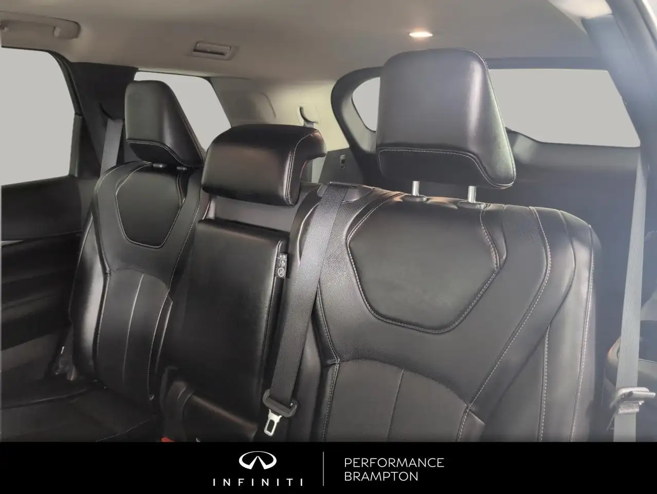 Infiniti QX60 снимка Infiniti QX60