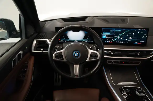 BMW X5 view 7