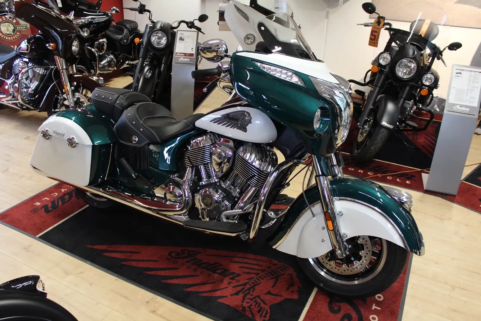Indian Chieftain Classic Icon - 1