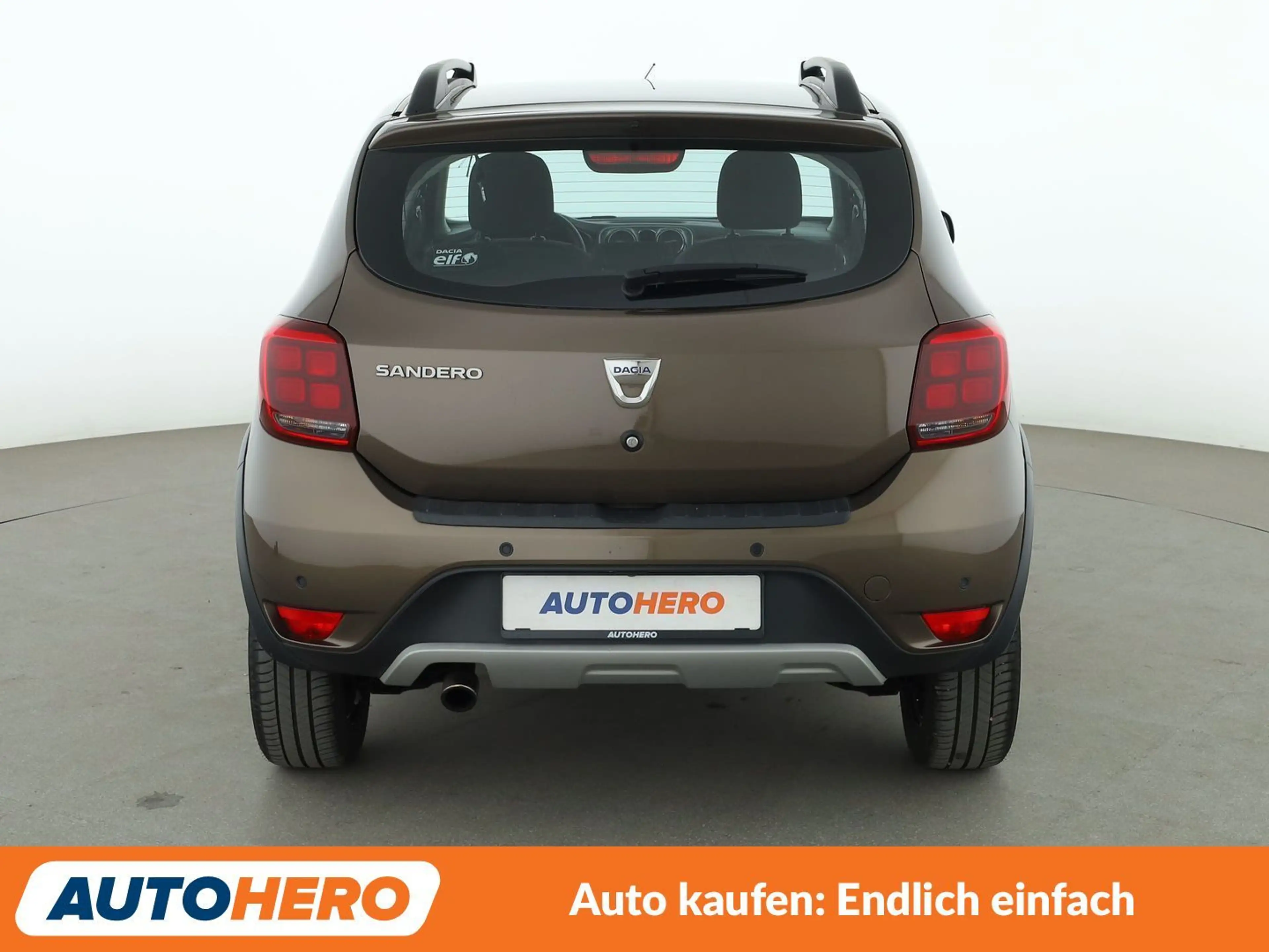 Dacia Sandero 0.9 TCe Stepway Celebration *NAVI*TEMPO*CAM*PDC* — photo 5