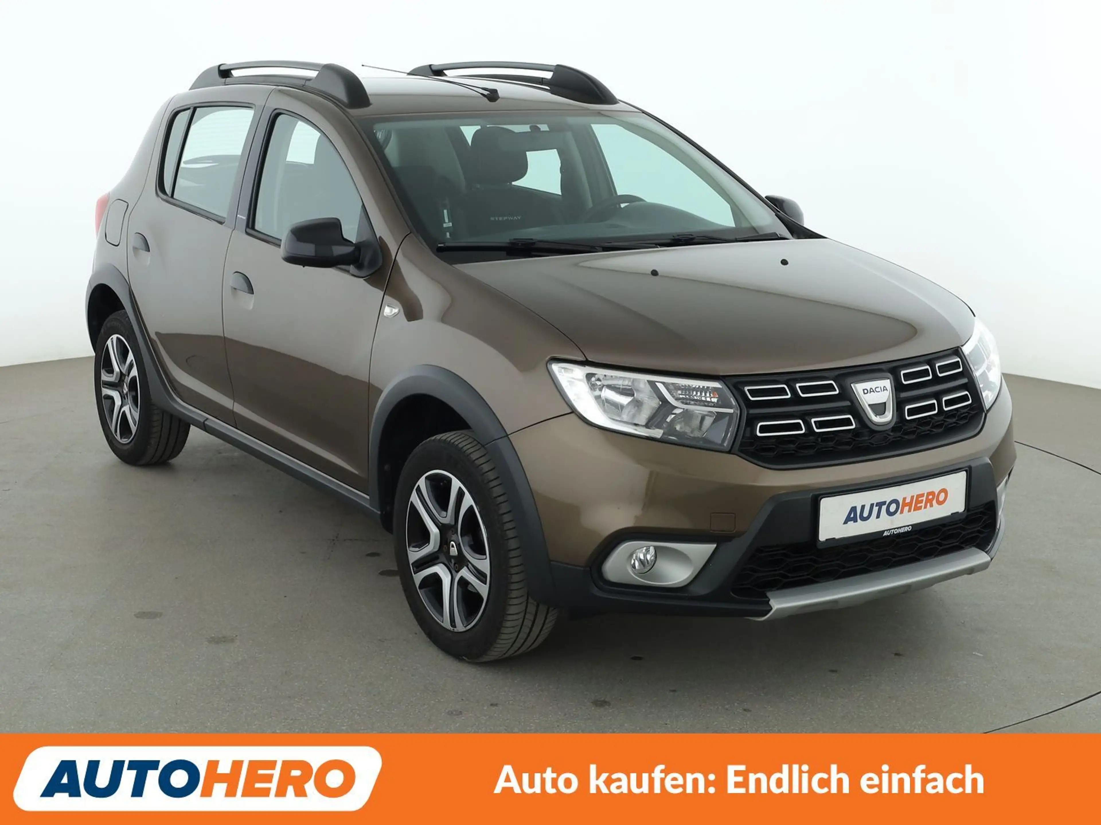 Dacia Sandero 0.9 TCe Stepway Celebration *NAVI*TEMPO*CAM*PDC* — photo 8