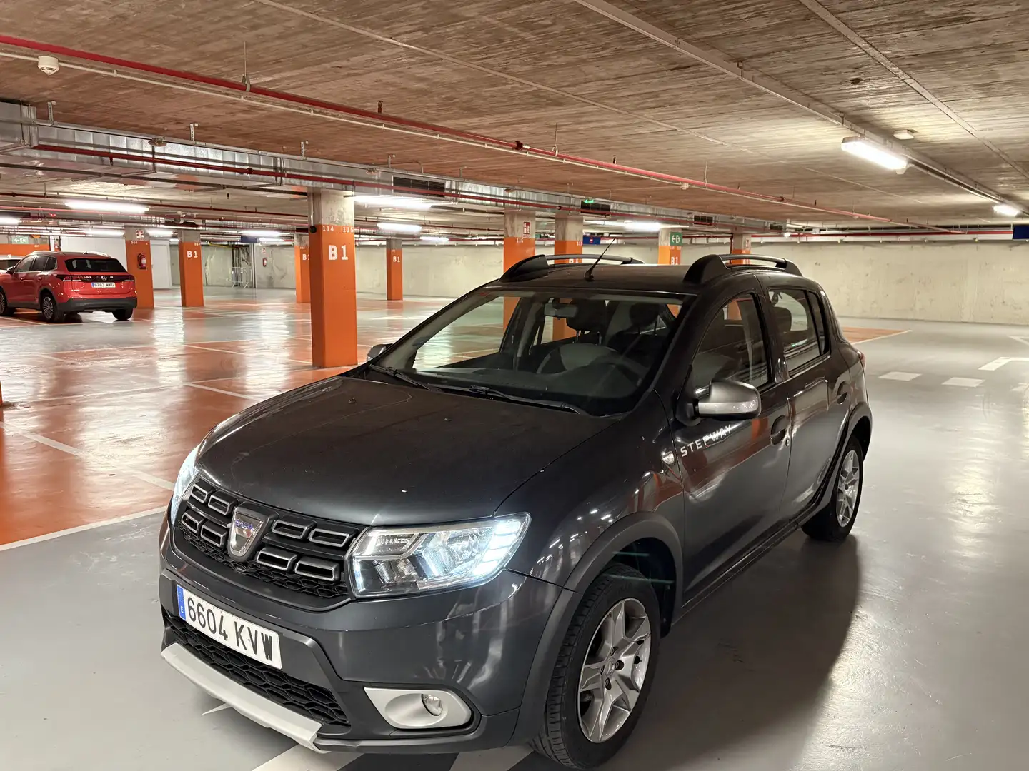 Dacia Sandero 0.9 TCE GLP Essential 66kW Gris - 2