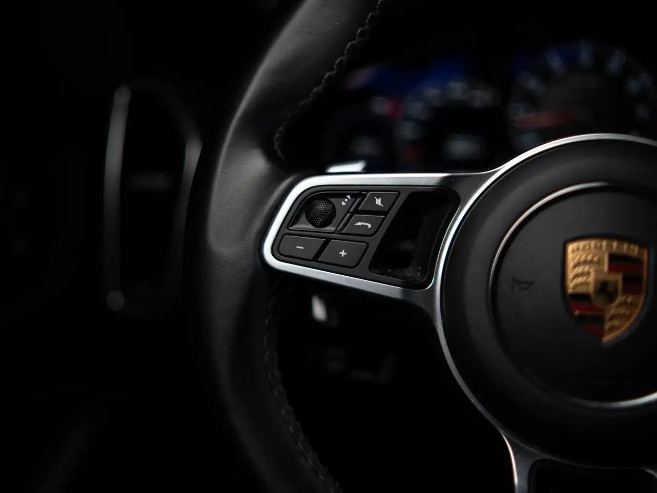 Porsche Cayenne снимка Porsche Cayenne