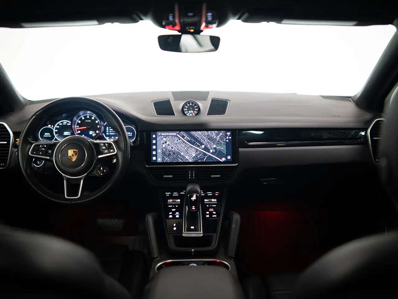 Porsche Cayenne снимка Porsche Cayenne