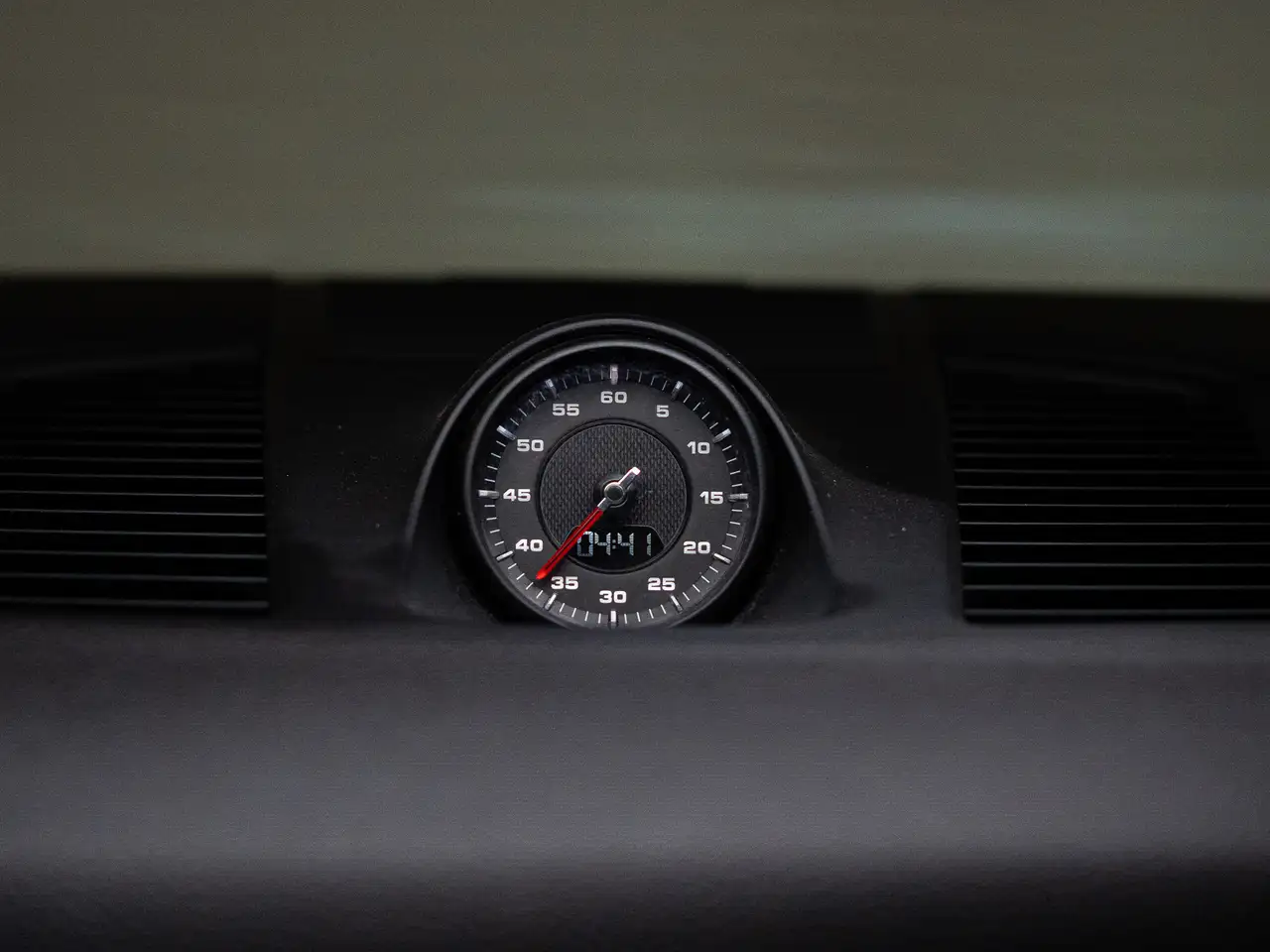 Porsche Cayenne снимка Porsche Cayenne