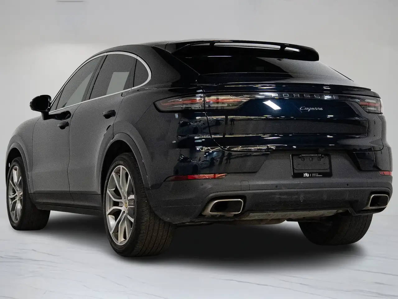 Porsche Cayenne снимка Porsche Cayenne