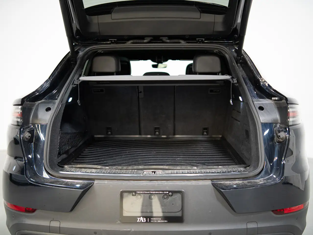 Porsche Cayenne снимка Porsche Cayenne