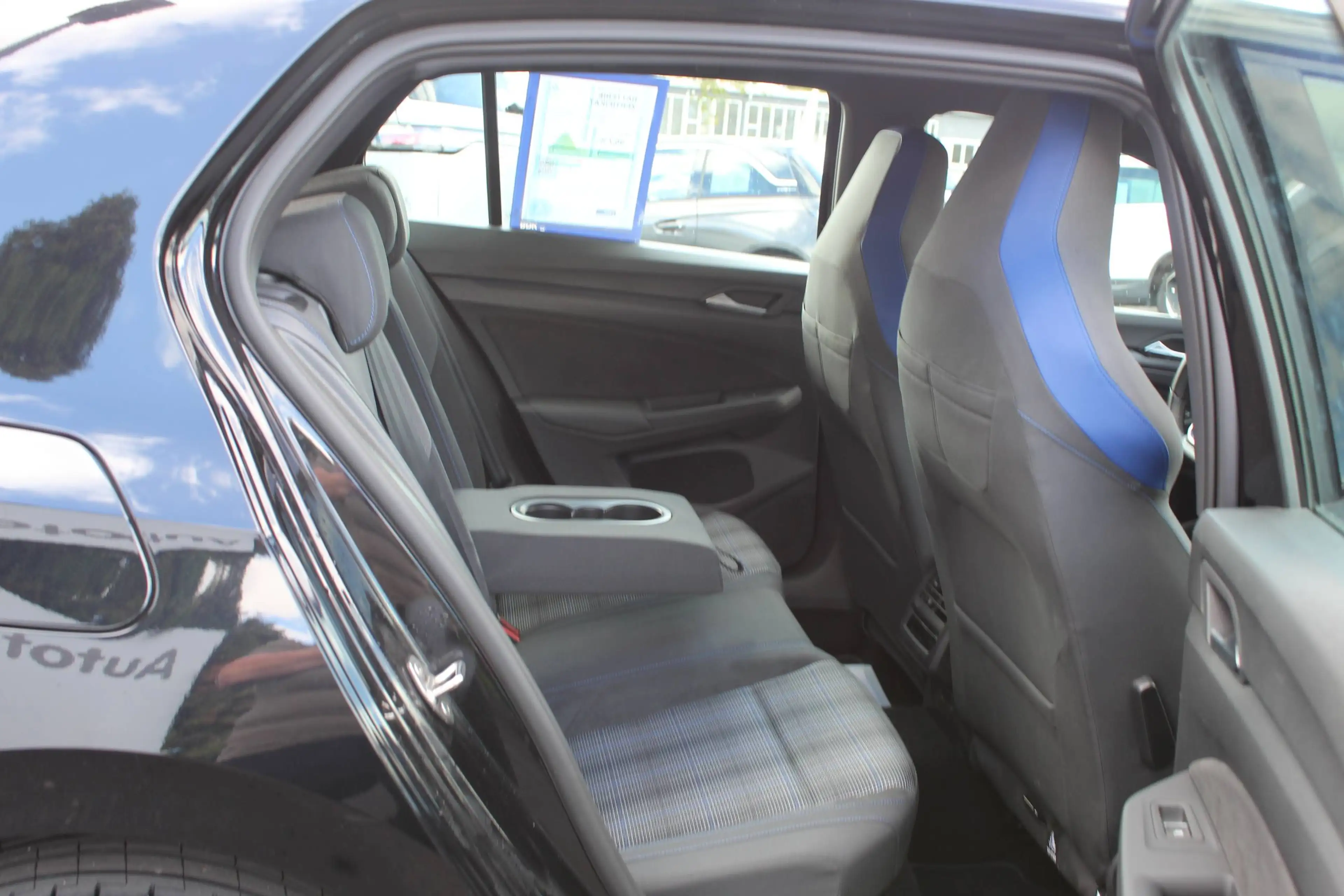 Volkswagen Golf GTE PluginHybrid SOH Navi ACC heizbares Lenkrad usw. — photo 15