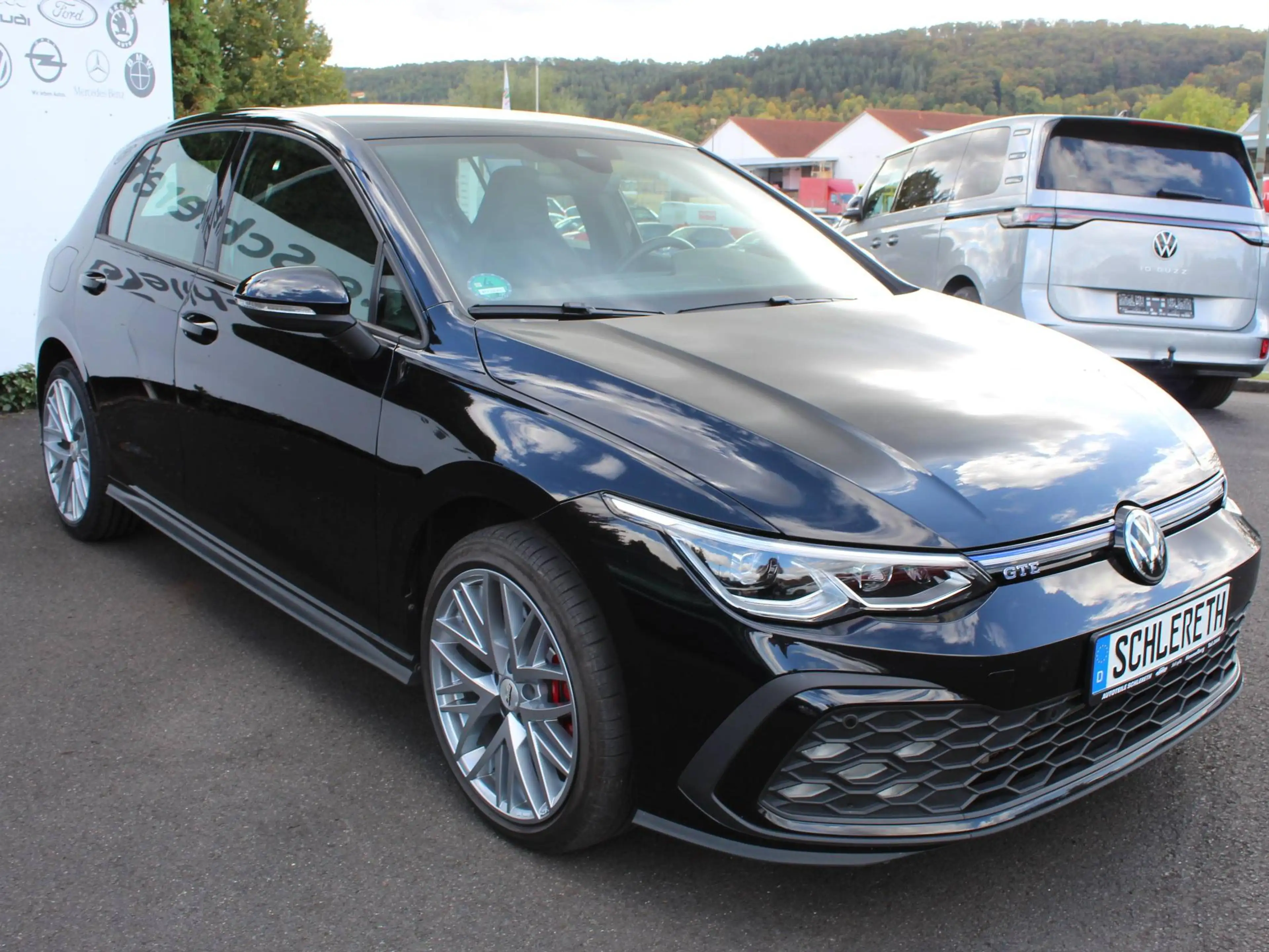 Volkswagen Golf GTE PluginHybrid SOH Navi ACC heizbares Lenkrad usw. — photo 6