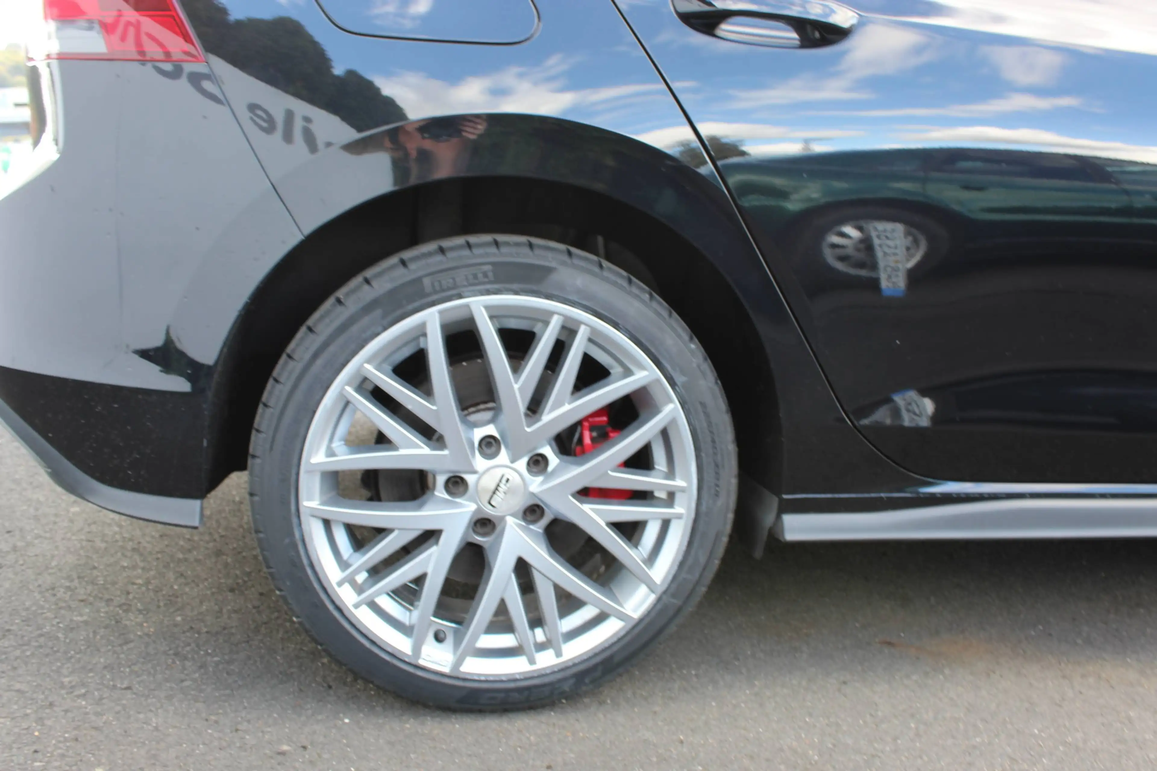 Volkswagen Golf GTE PluginHybrid SOH Navi ACC heizbares Lenkrad usw. — photo 11