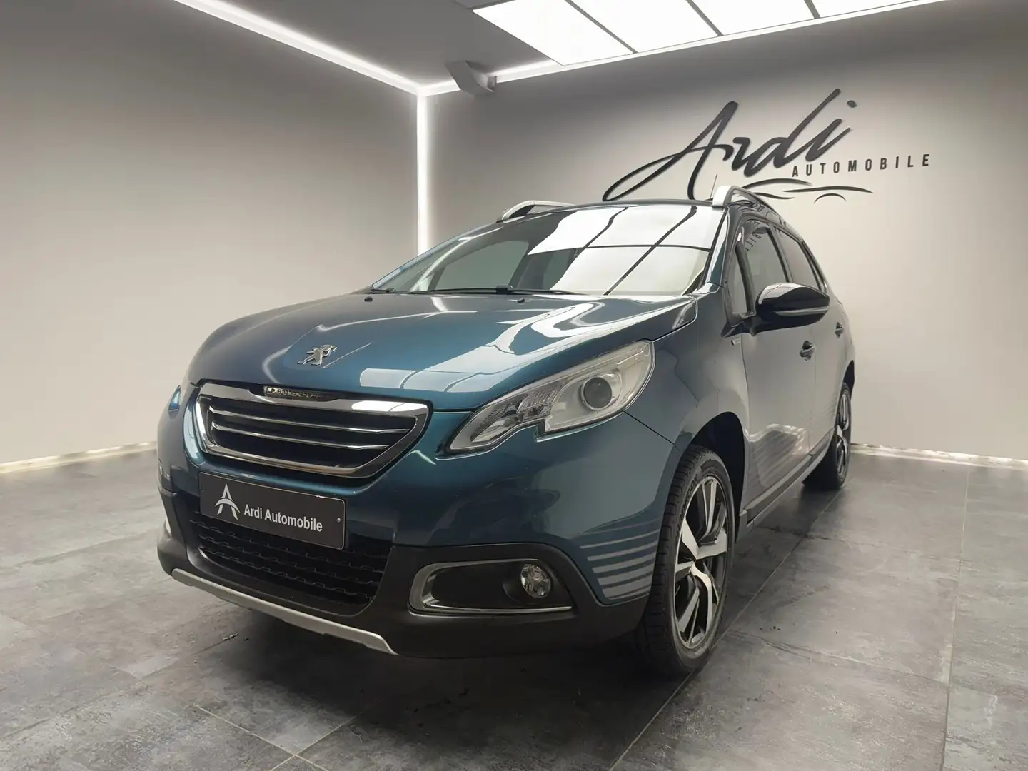 Peugeot 2008 2008 1.6 BlueHDi Urban Cross *GARANTIE*GPS*CRUISE* Bleu - 1