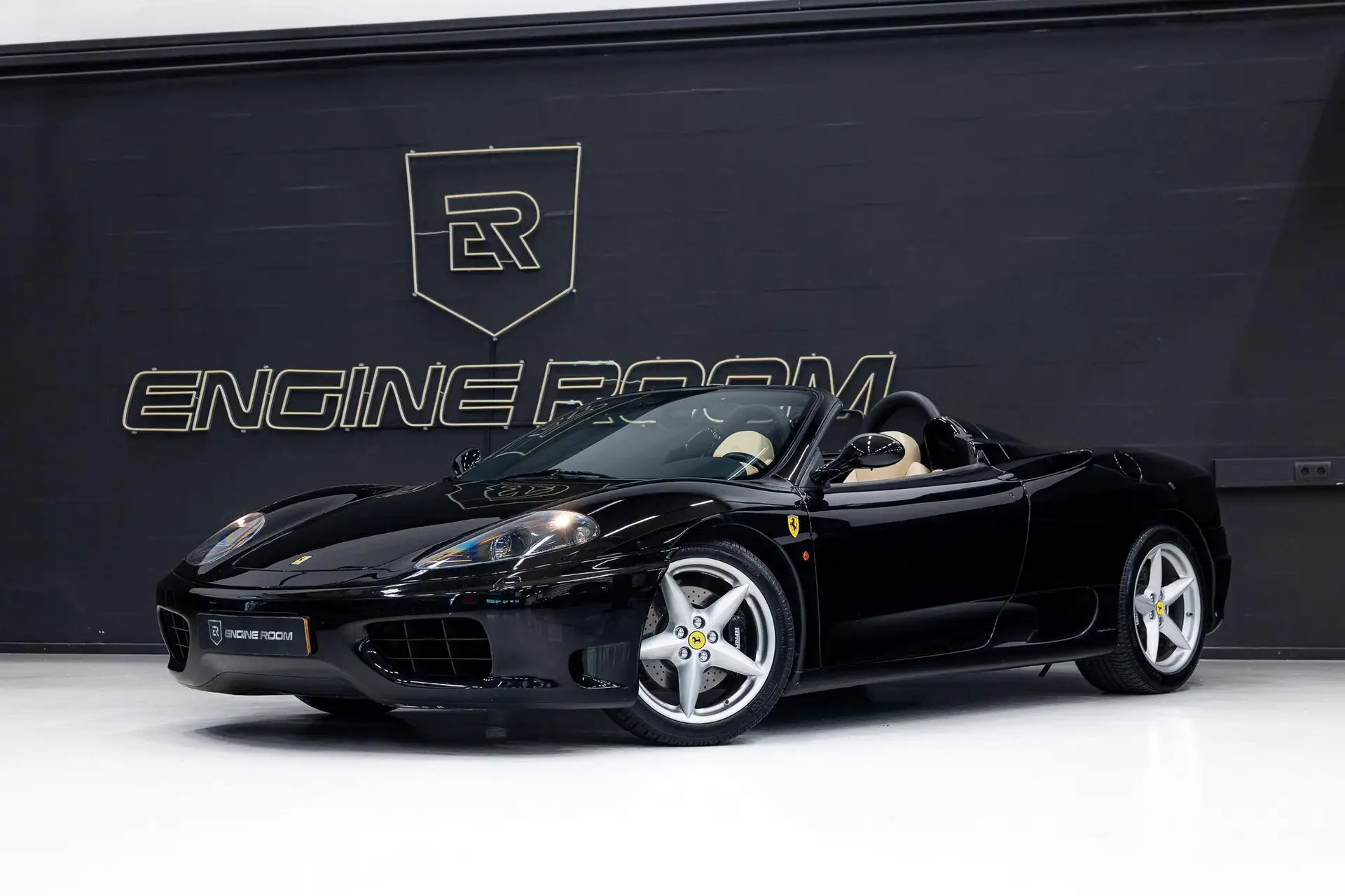 페라리 360 Spider 2002 검정 사진 1