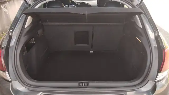 Citroen C4 view 14