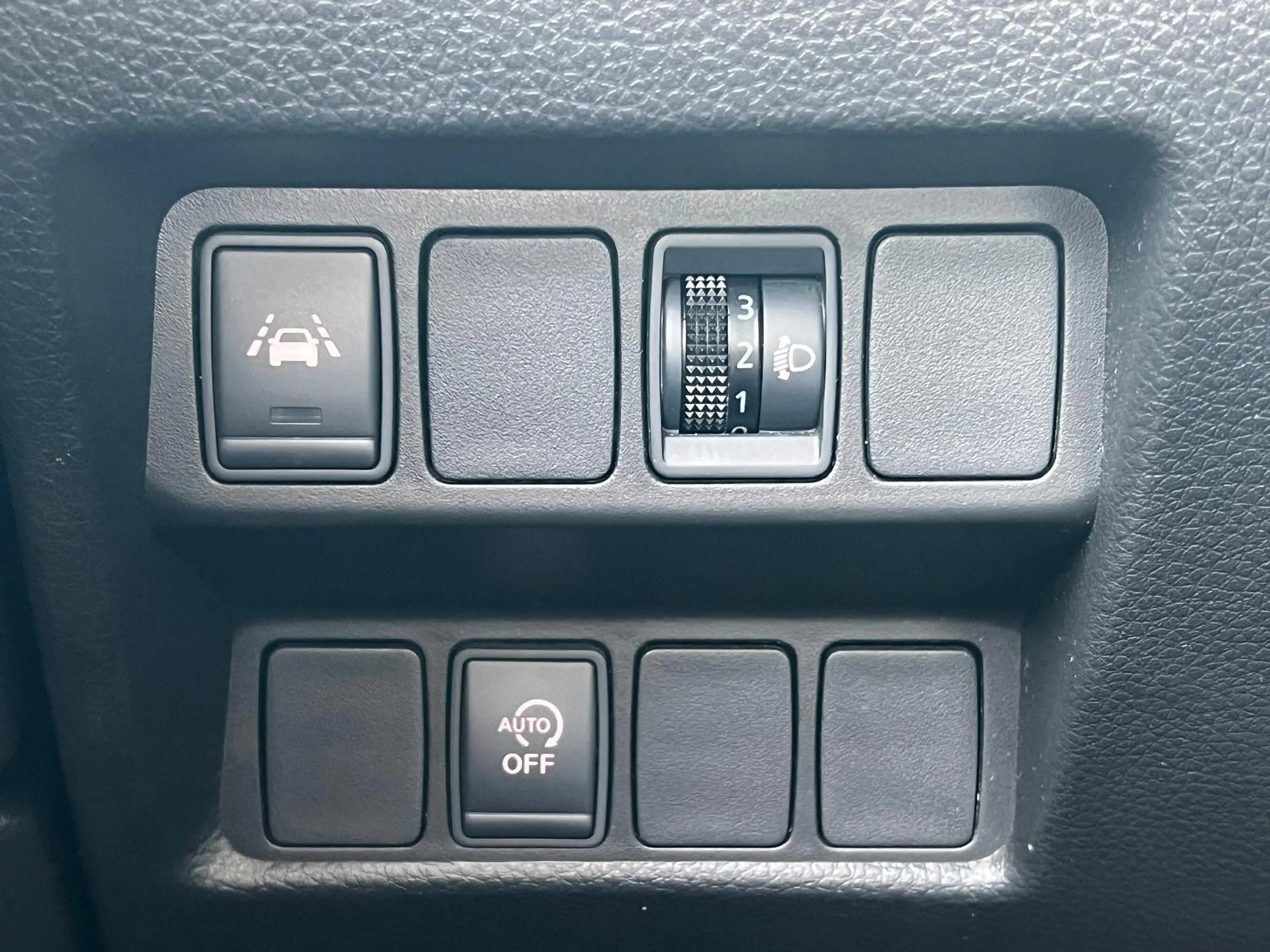 Nissan Qashqai 1.3 DIG-T Acenta | 360 CAMERA | NAVIGATIE | PANORA — photo 31
