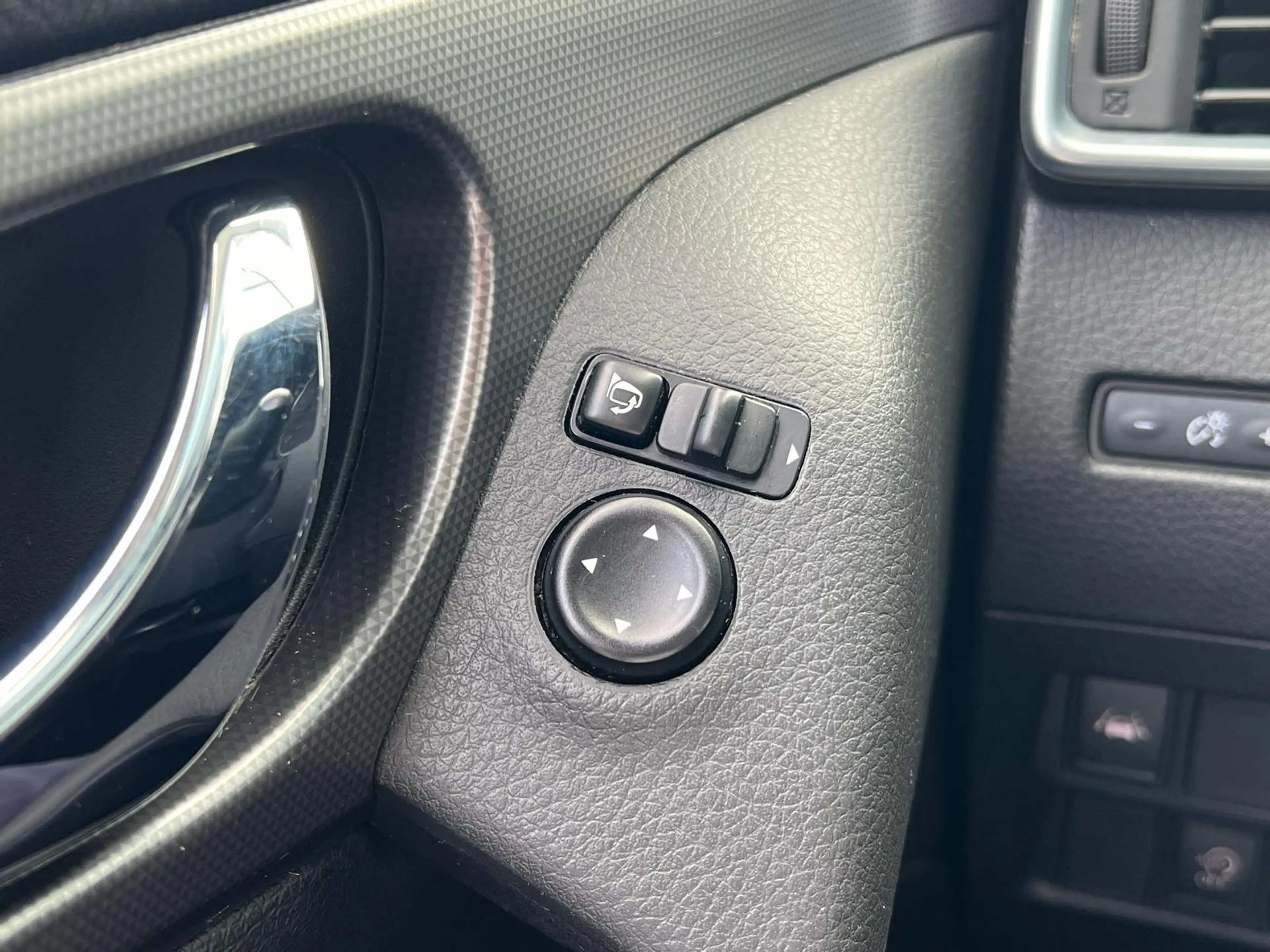 Nissan Qashqai 1.3 DIG-T Acenta | 360 CAMERA | NAVIGATIE | PANORA — photo 33