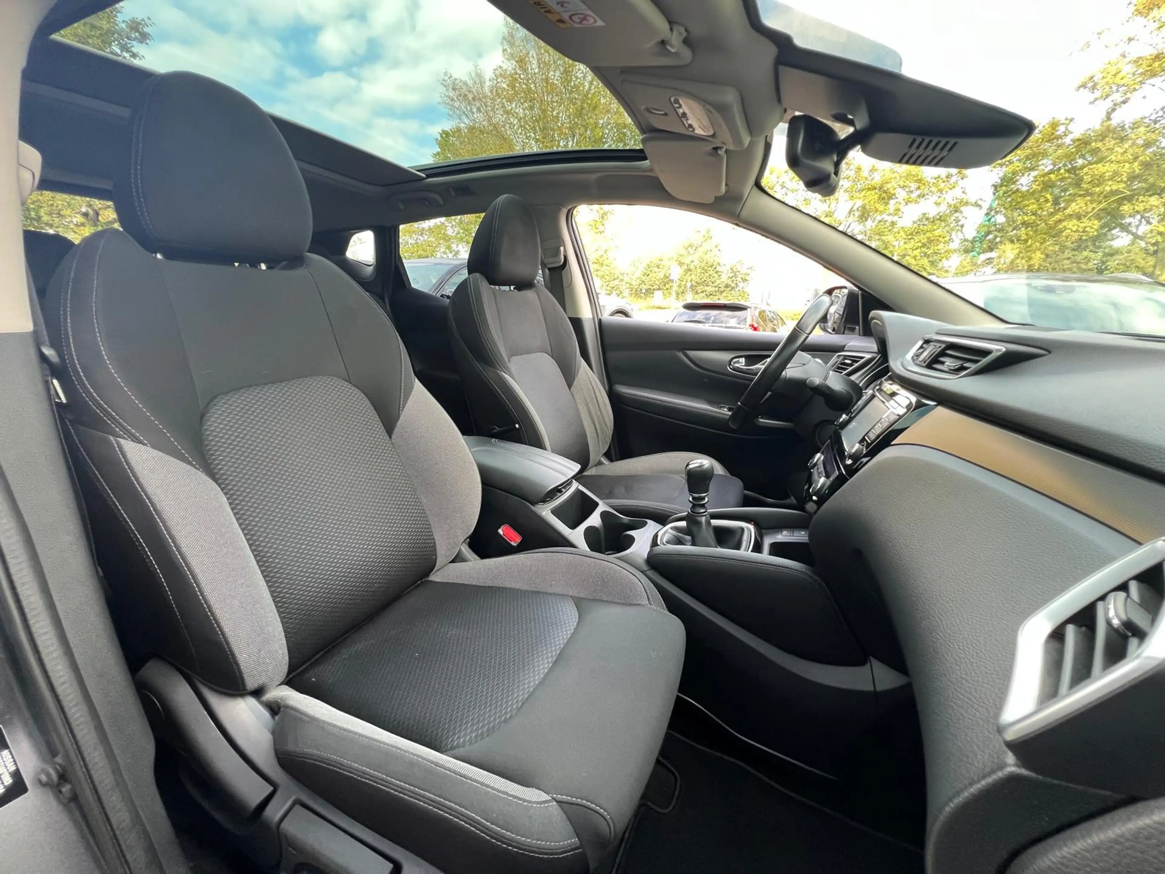 Nissan Qashqai 1.3 DIG-T Acenta | 360 CAMERA | NAVIGATIE | PANORA — photo 14