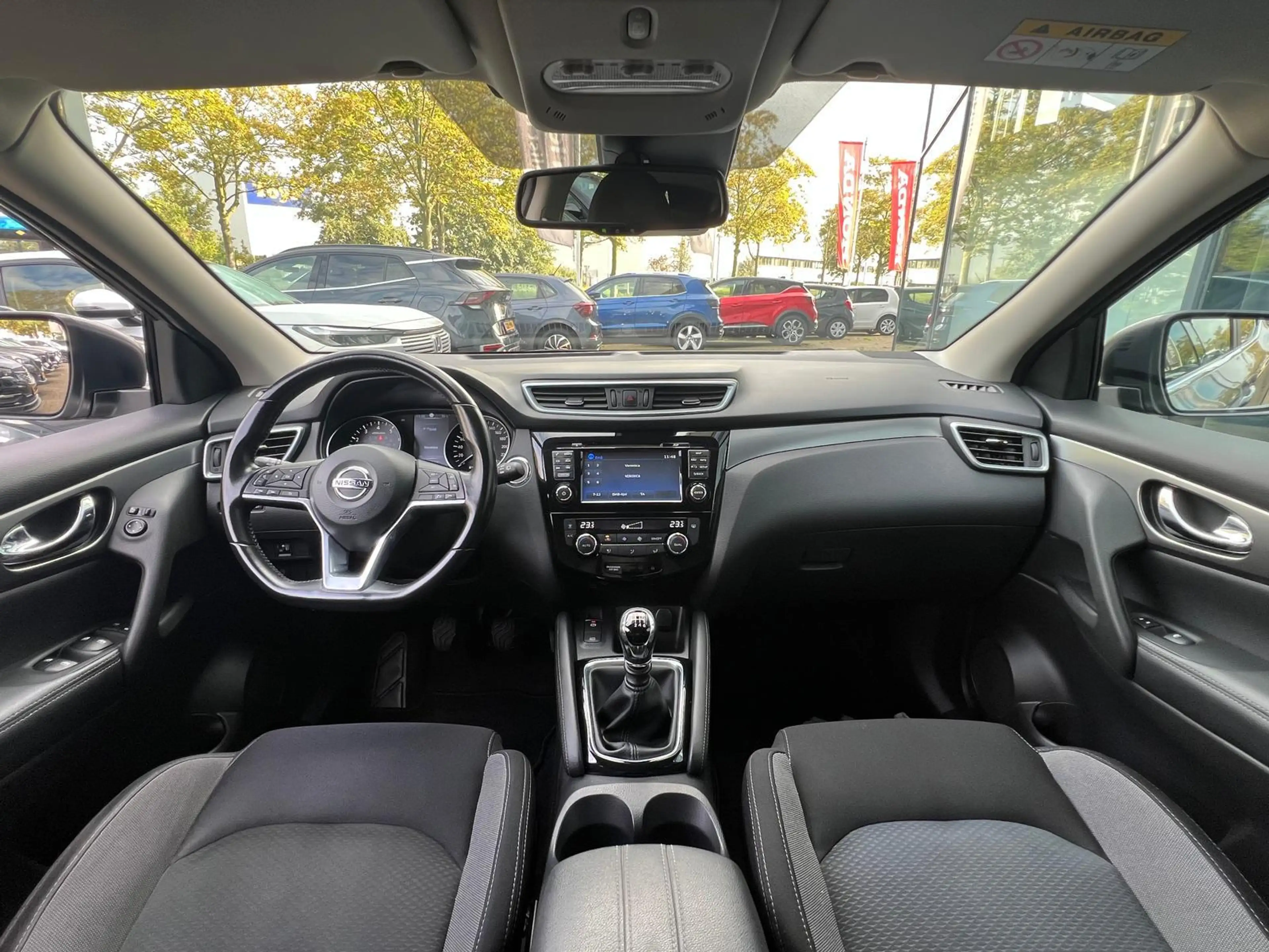 Nissan Qashqai 1.3 DIG-T Acenta | 360 CAMERA | NAVIGATIE | PANORA — photo 15