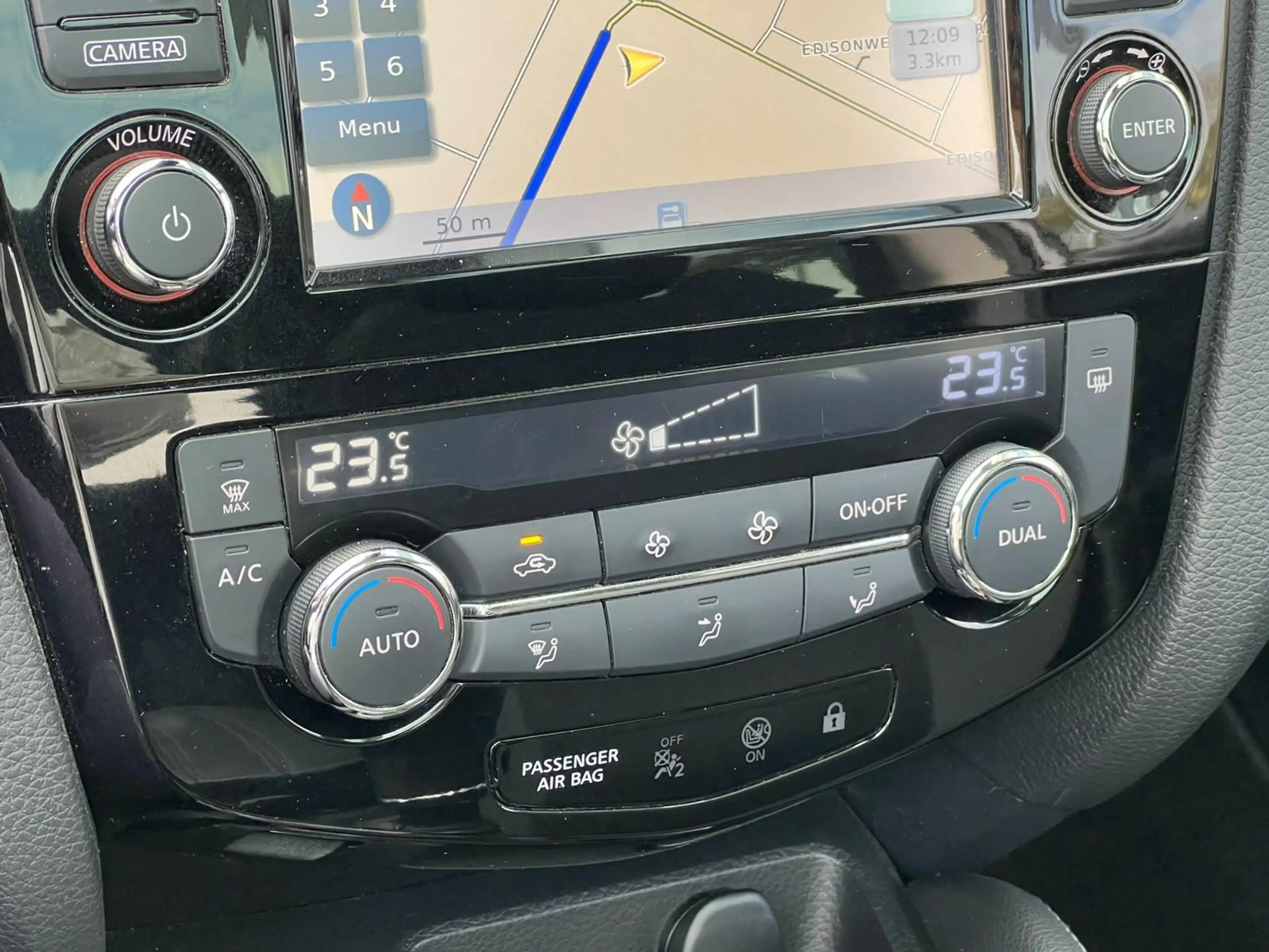 Nissan Qashqai 1.3 DIG-T Acenta | 360 CAMERA | NAVIGATIE | PANORA — photo 35