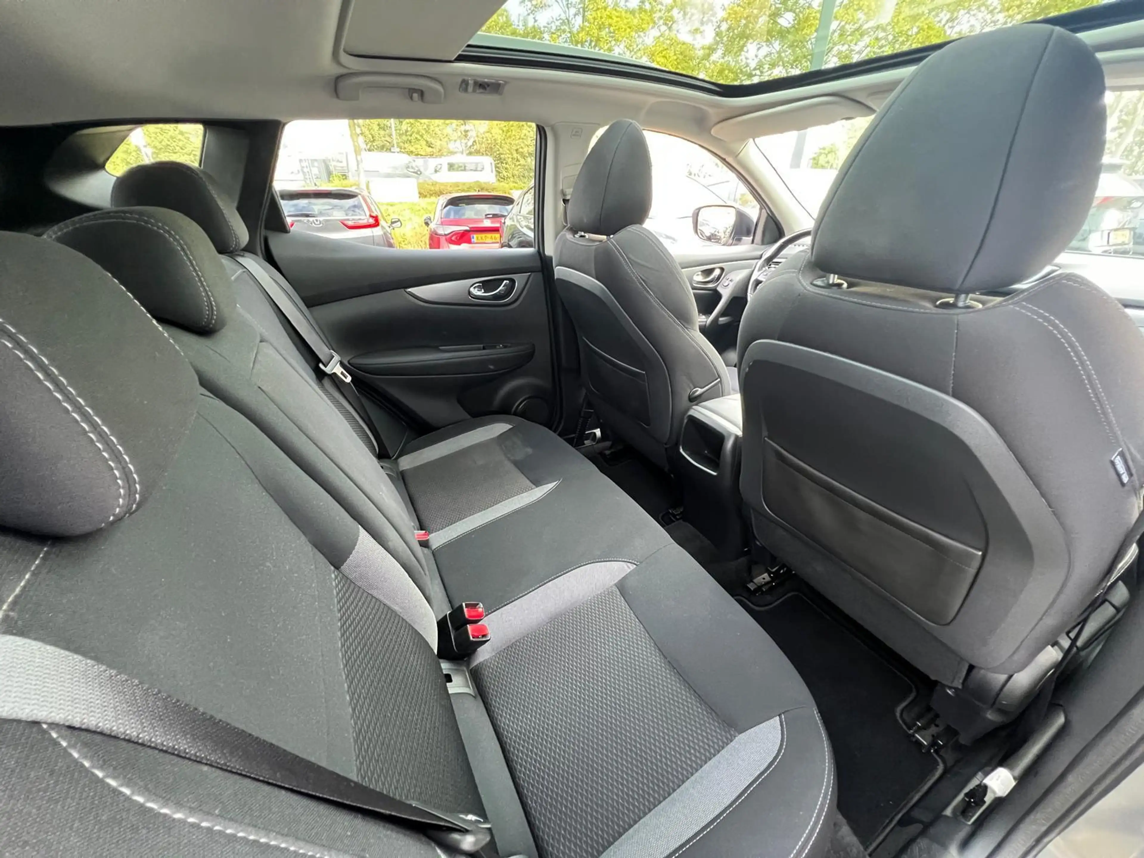 Nissan Qashqai 1.3 DIG-T Acenta | 360 CAMERA | NAVIGATIE | PANORA — photo 13