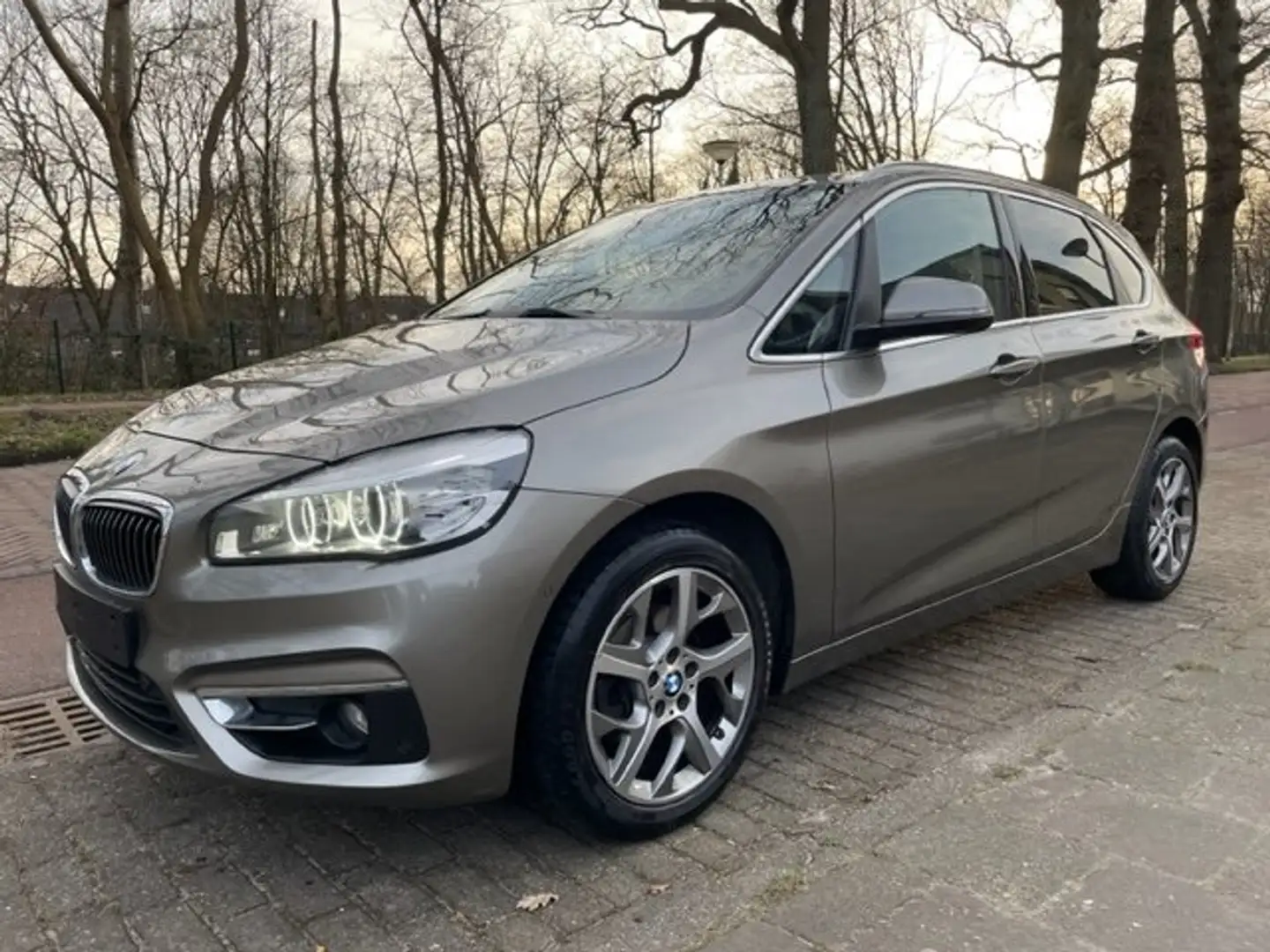 BMW 220 220d Active Tourer Sport-Aut. Advantage Bronze - 1