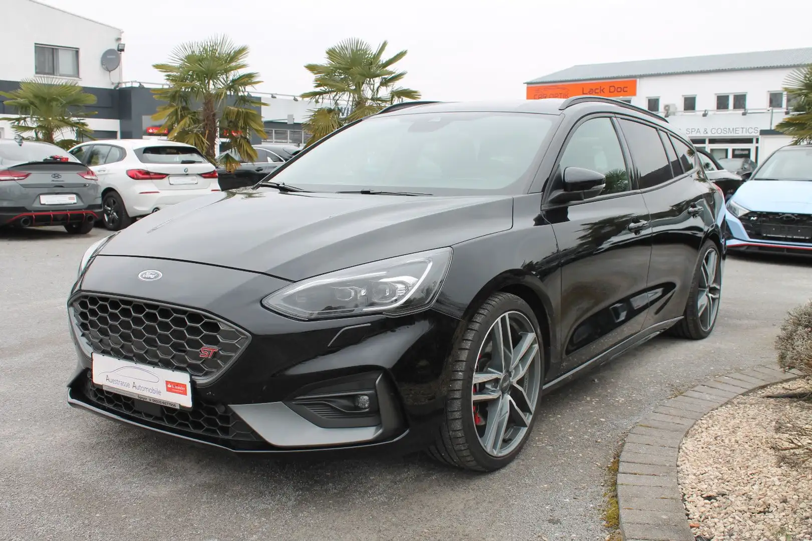 Ford Focus ST Kombi , Navi, Kamera, LED, Head-Up, AHK Nero - 2