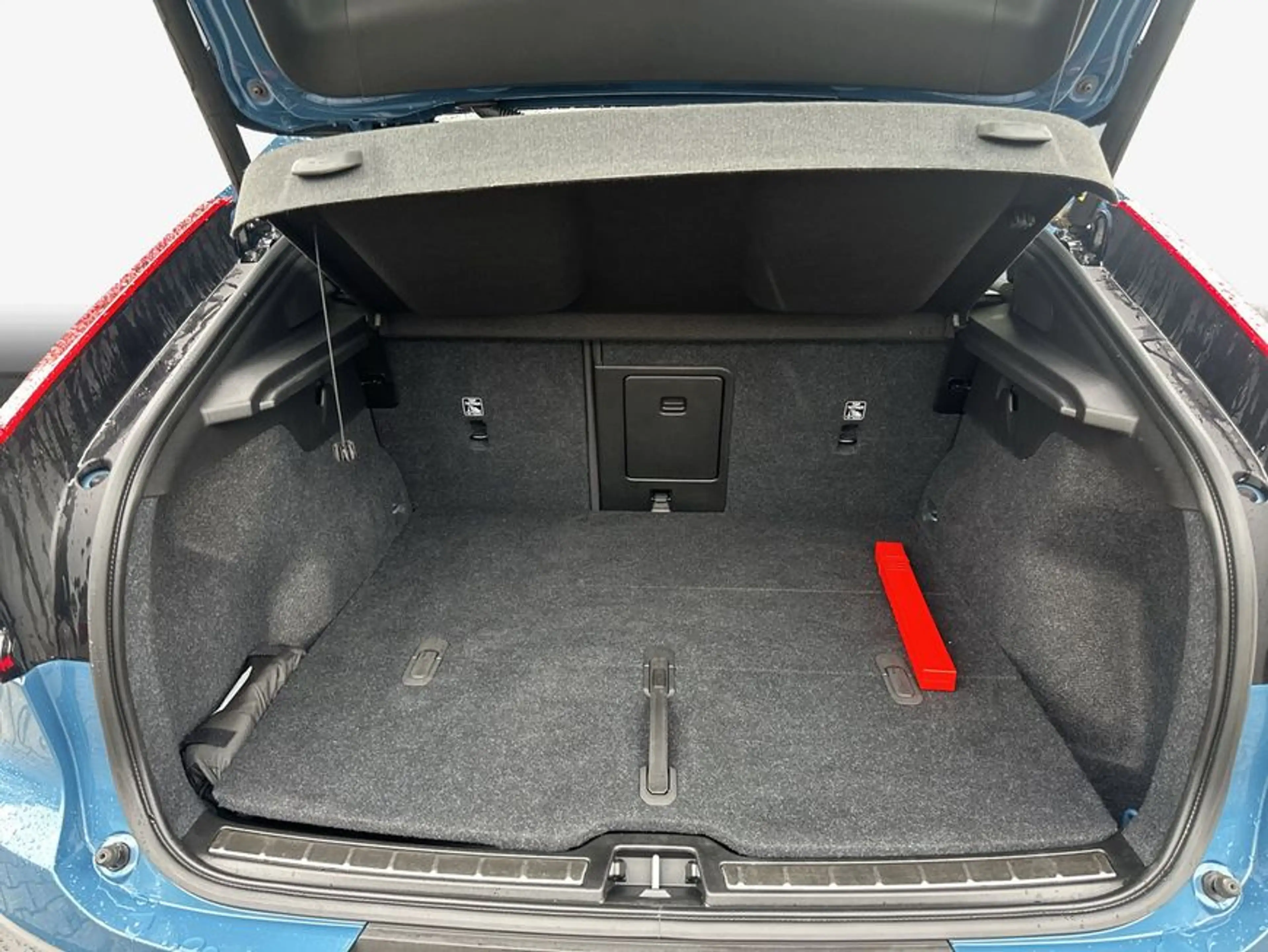 Volvo C40 Recharge Twin Motor Ultimate — photo 12