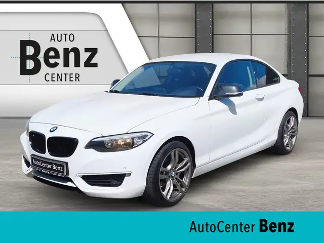 BMW 220 i Coupe *PDC*HARMAN-KARDON* Klima