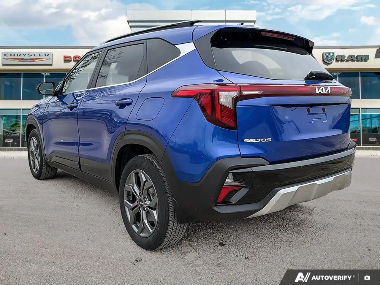 Kia Seltos снимка Kia Seltos