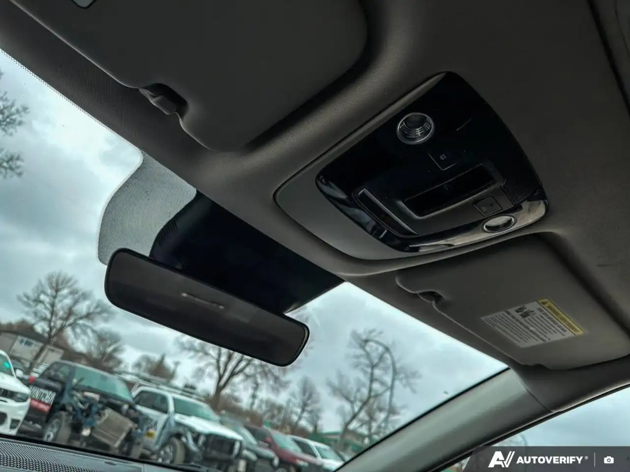 Kia Seltos снимка Kia Seltos