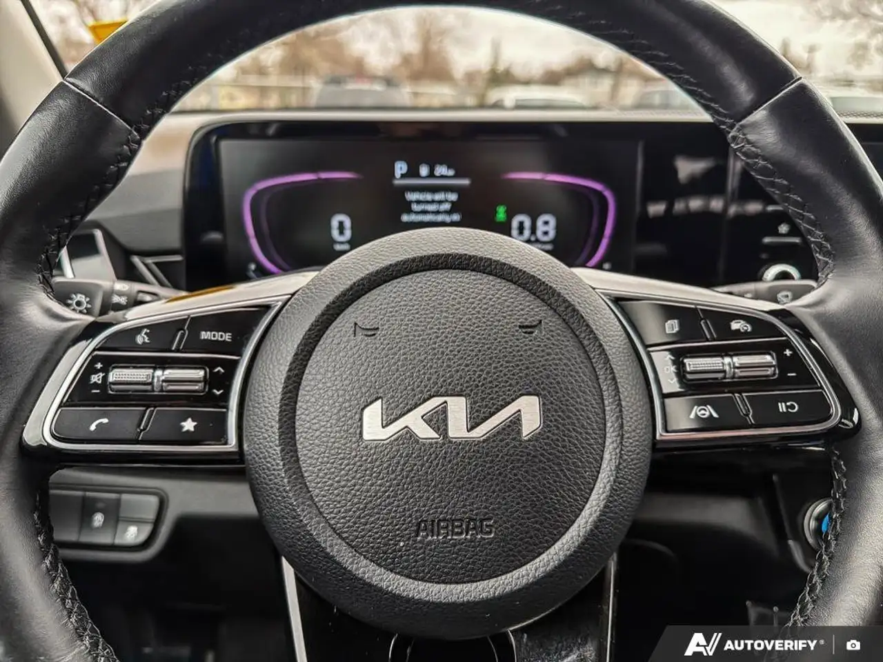 Kia Seltos снимка Kia Seltos