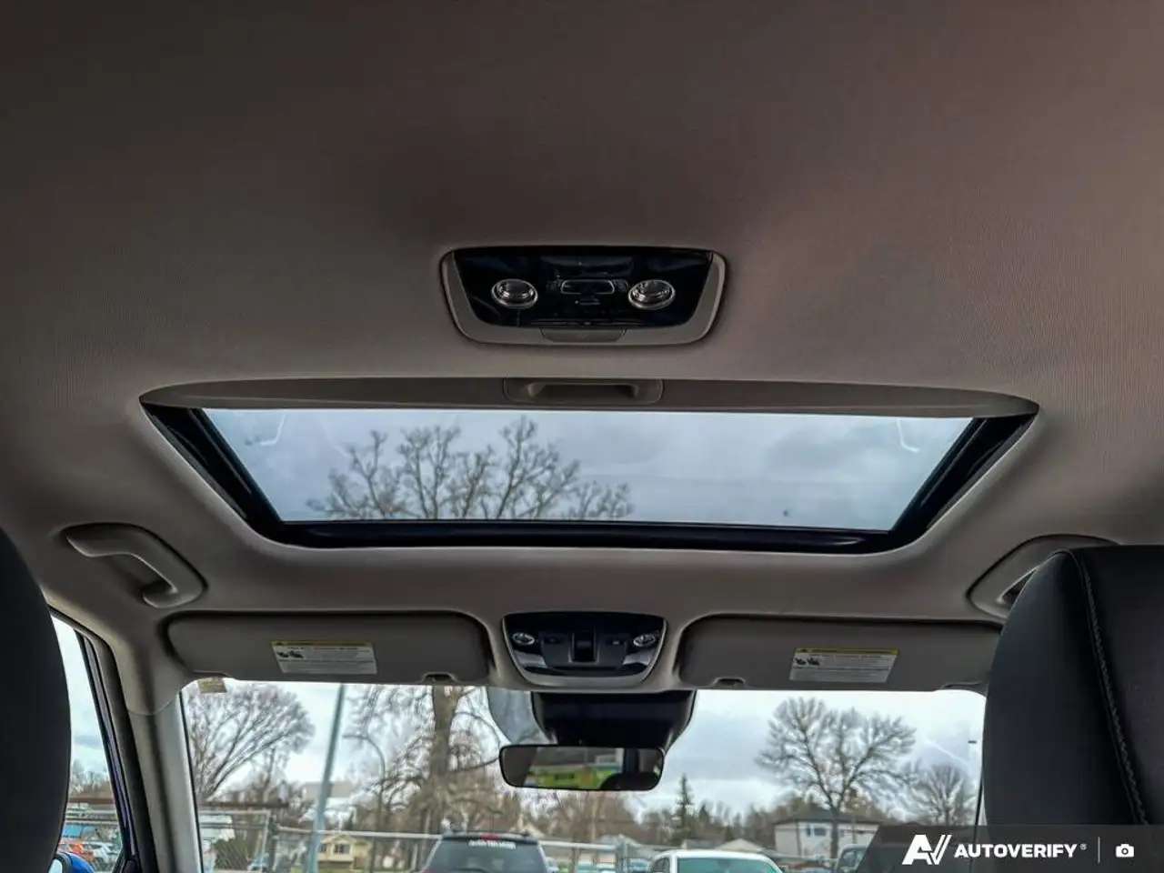 Kia Seltos снимка Kia Seltos