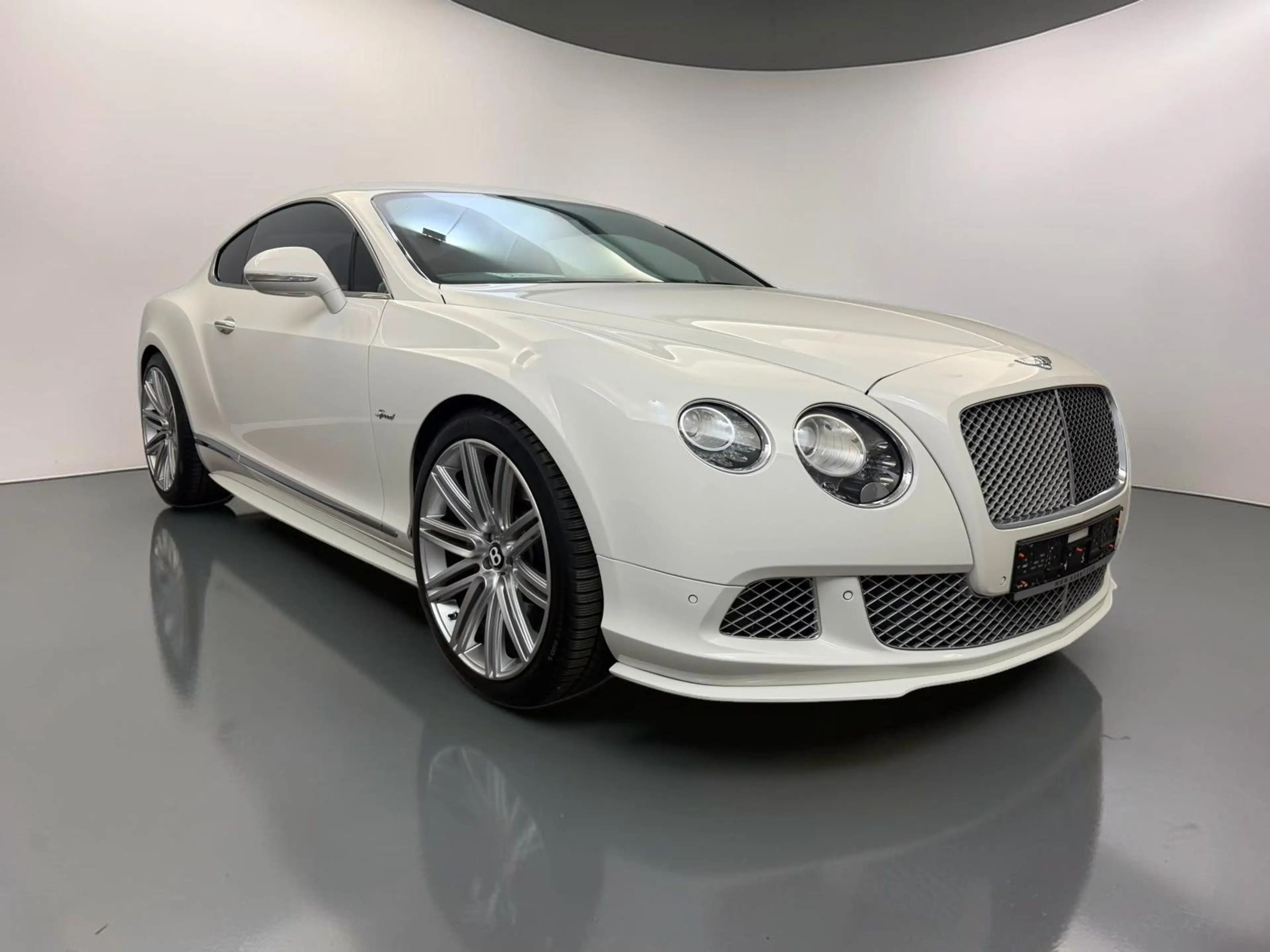 Bentley Continental GT 6.0 W12 Speed 4WD*NAIM*22Z*SITZKL — photo 3